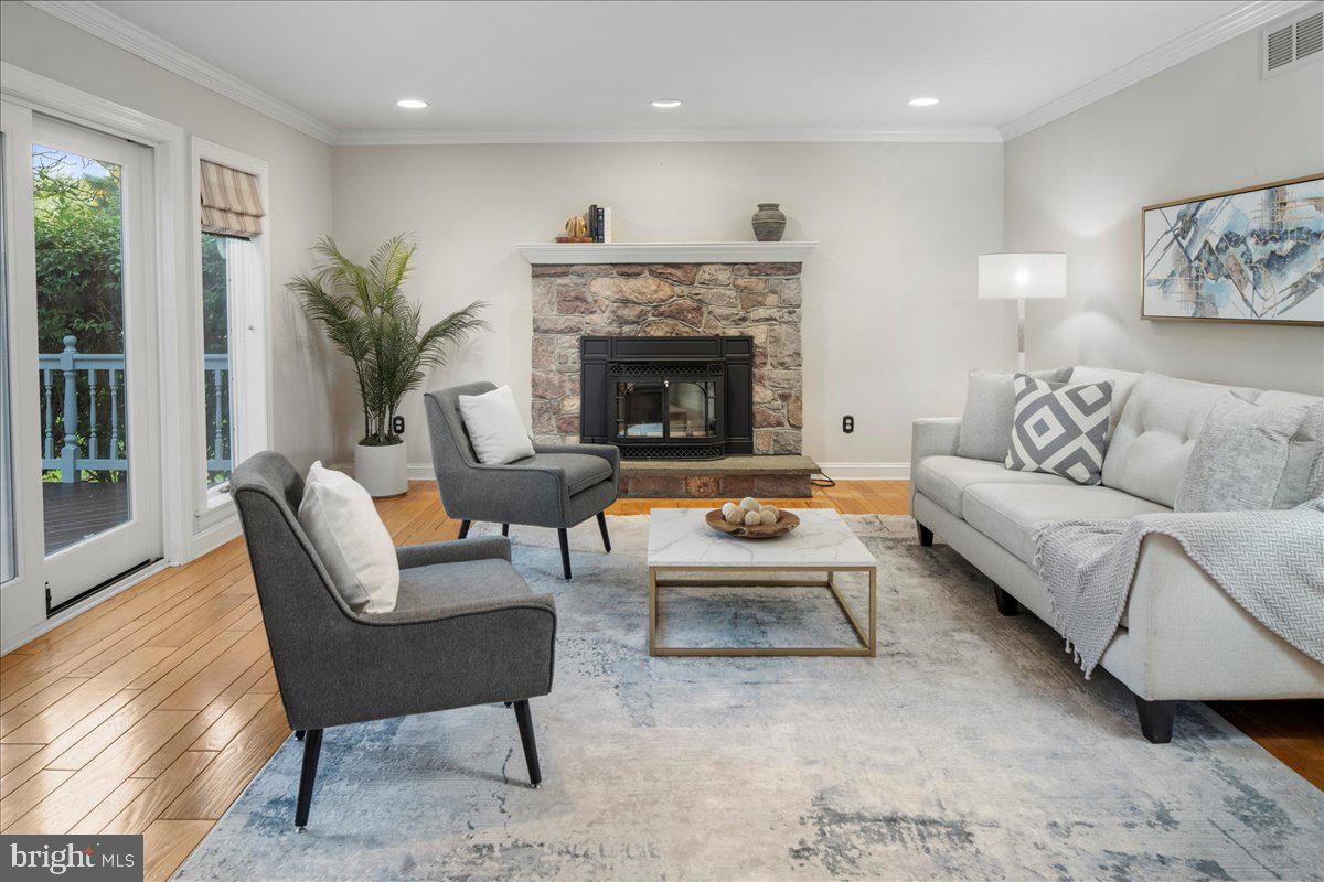 RIDGLEY - Residential