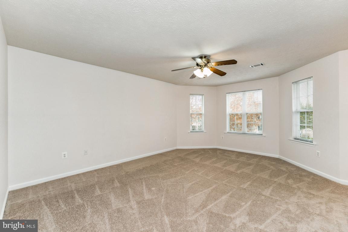 ROLLING MEADOWS - Residential