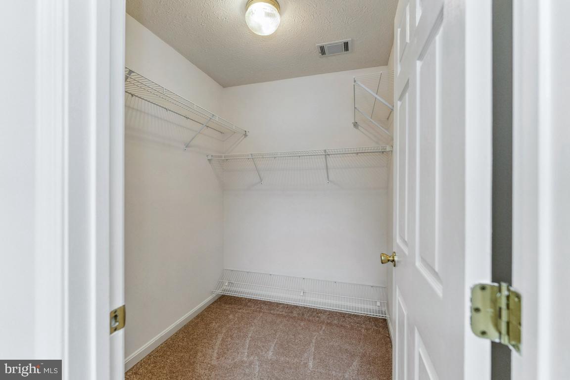 ROLLING MEADOWS - Residential