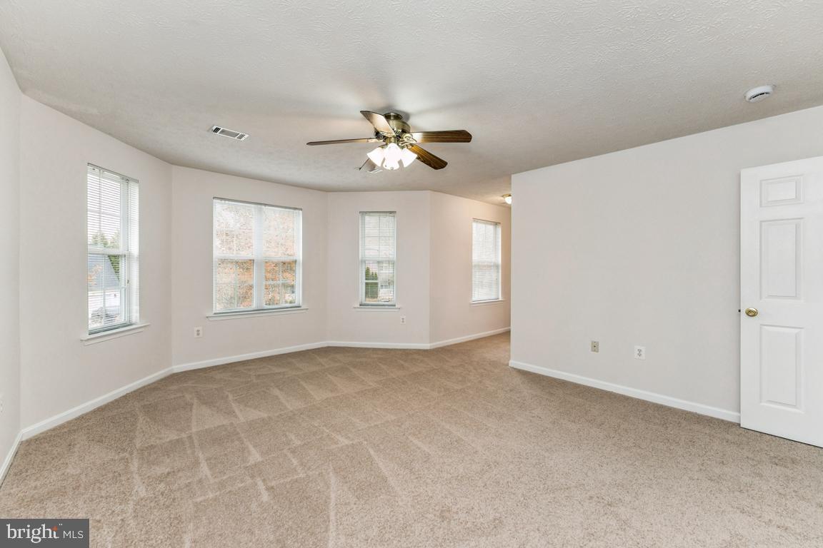 ROLLING MEADOWS - Residential