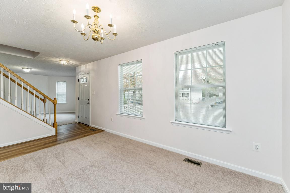 ROLLING MEADOWS - Residential