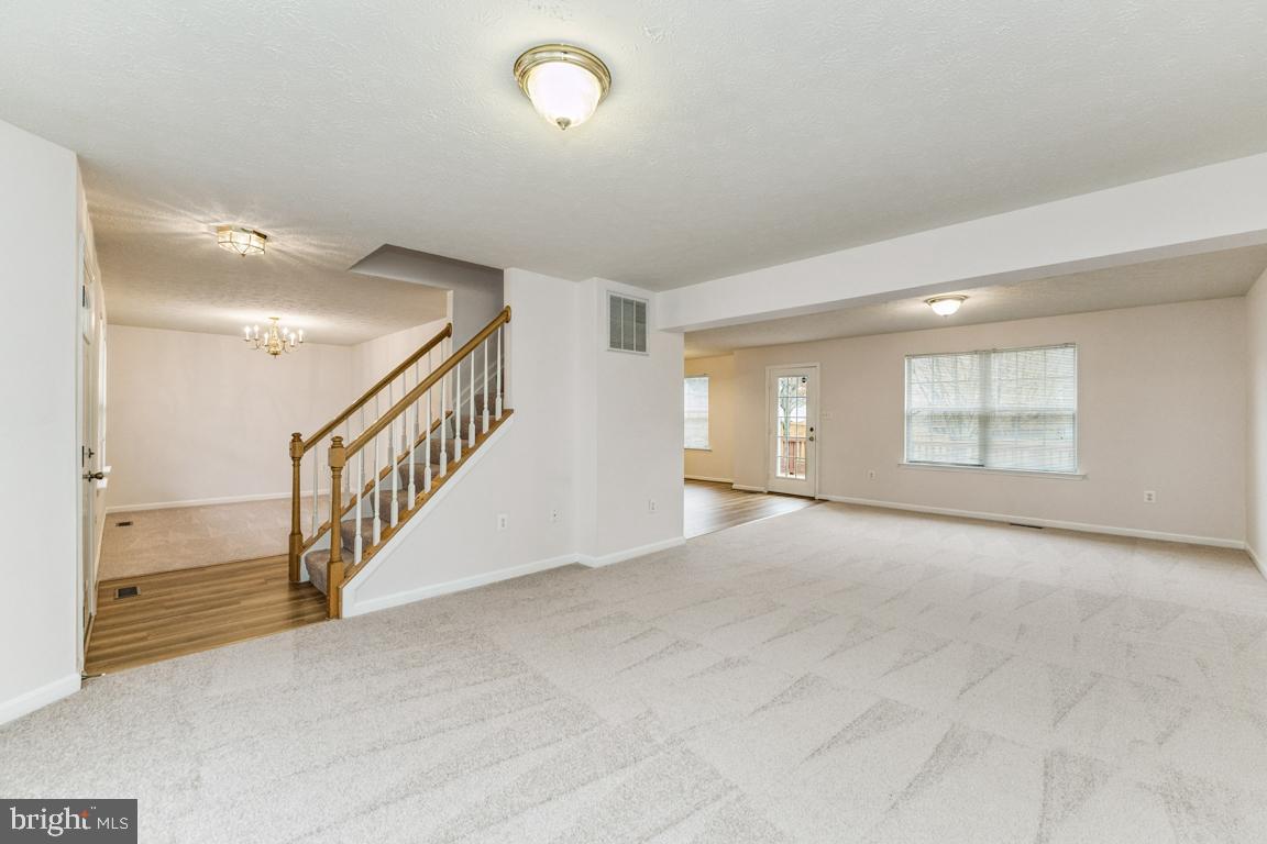 ROLLING MEADOWS - Residential