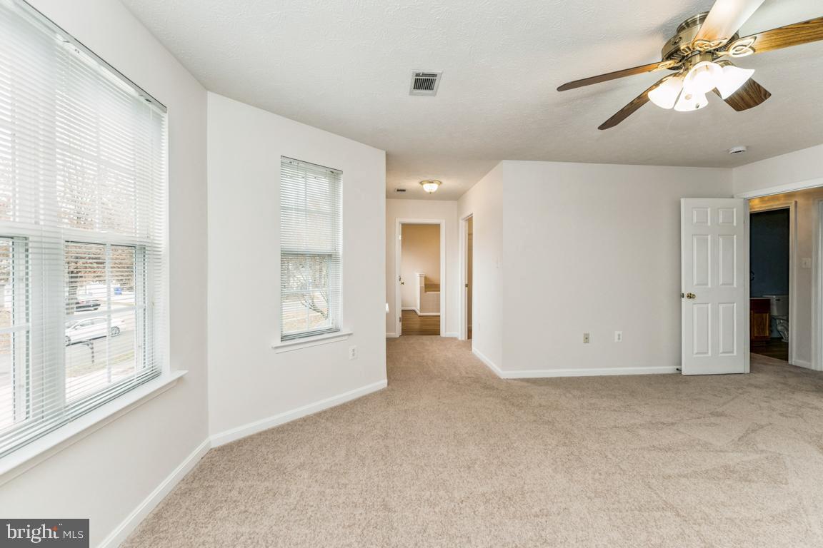 ROLLING MEADOWS - Residential