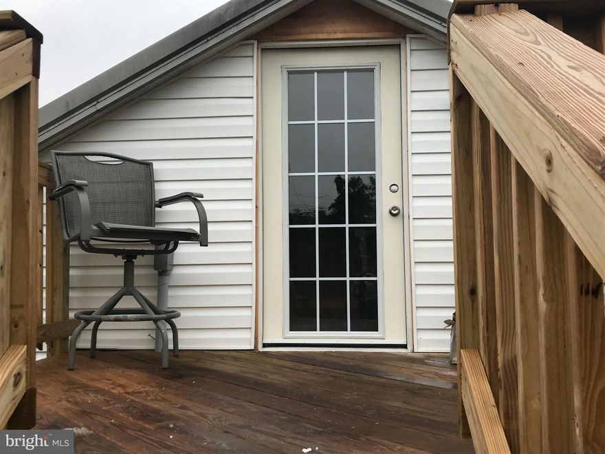 Please do not enter private driveway at all without an appointment to see this apartment.  This is an apartment above the 3 car garage located at 4609 Dumfries Rd, it is not the house for rent.  Utilities included in rent.