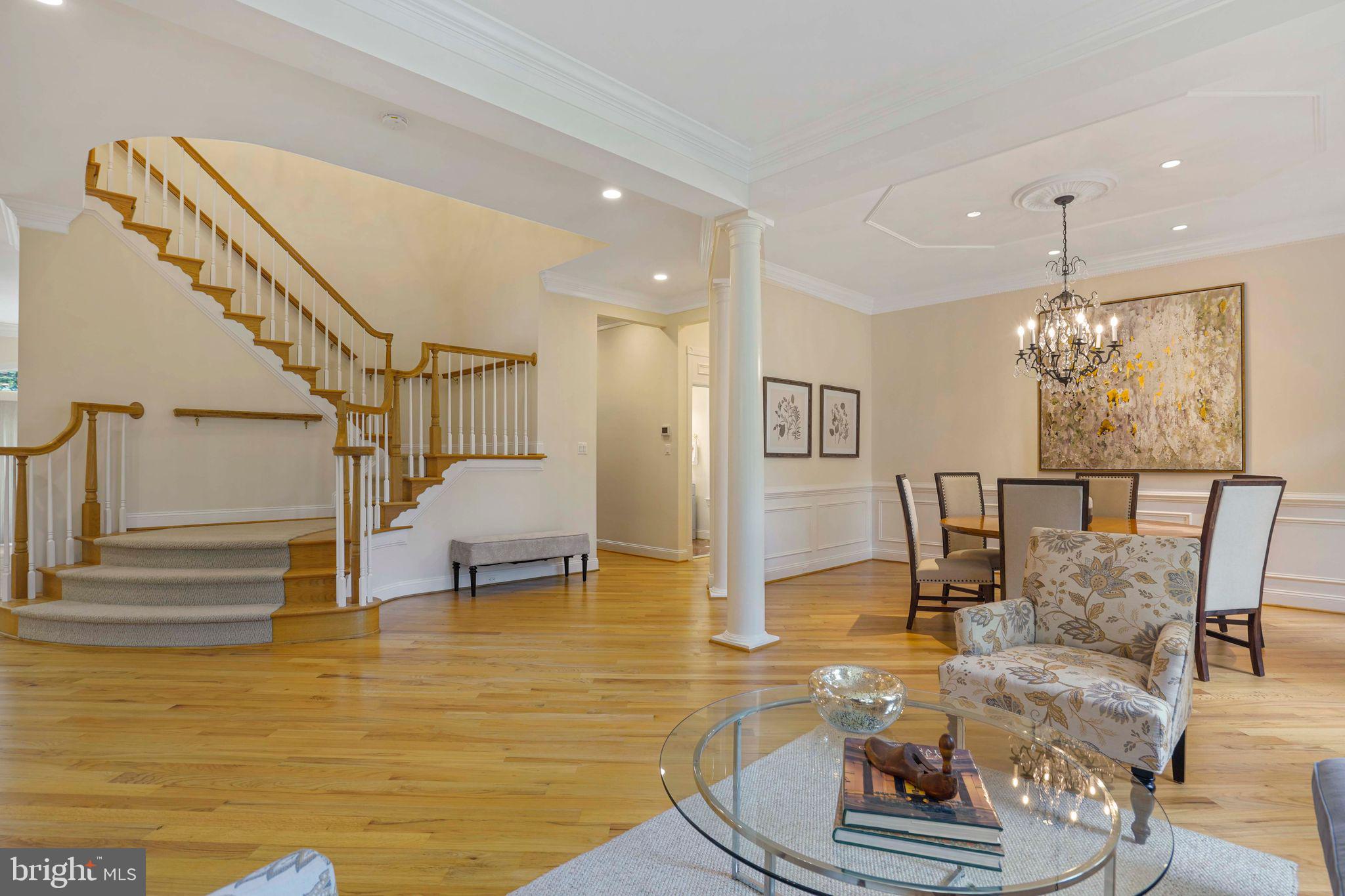 TARA MANOR - Residential