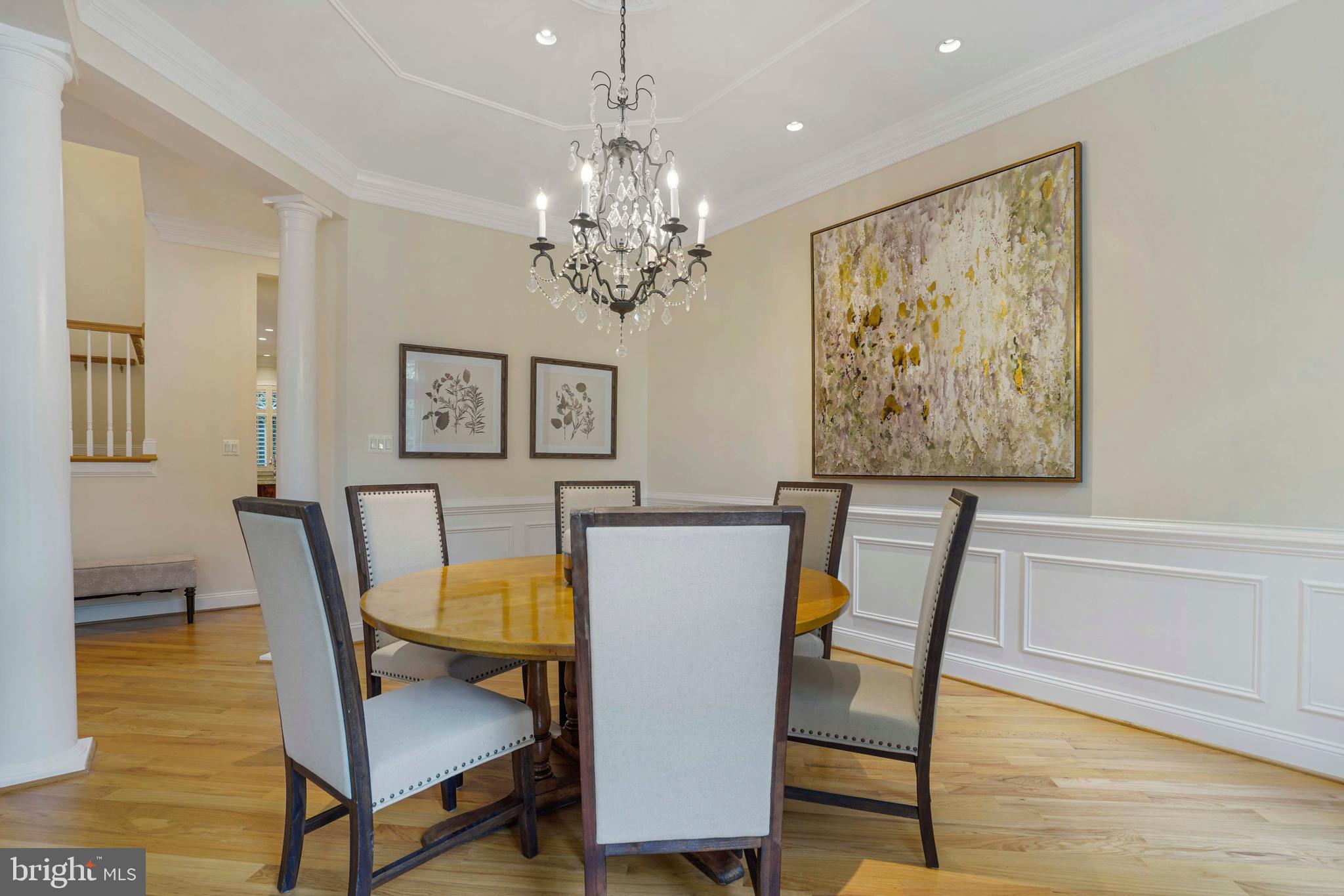 TARA MANOR - Residential