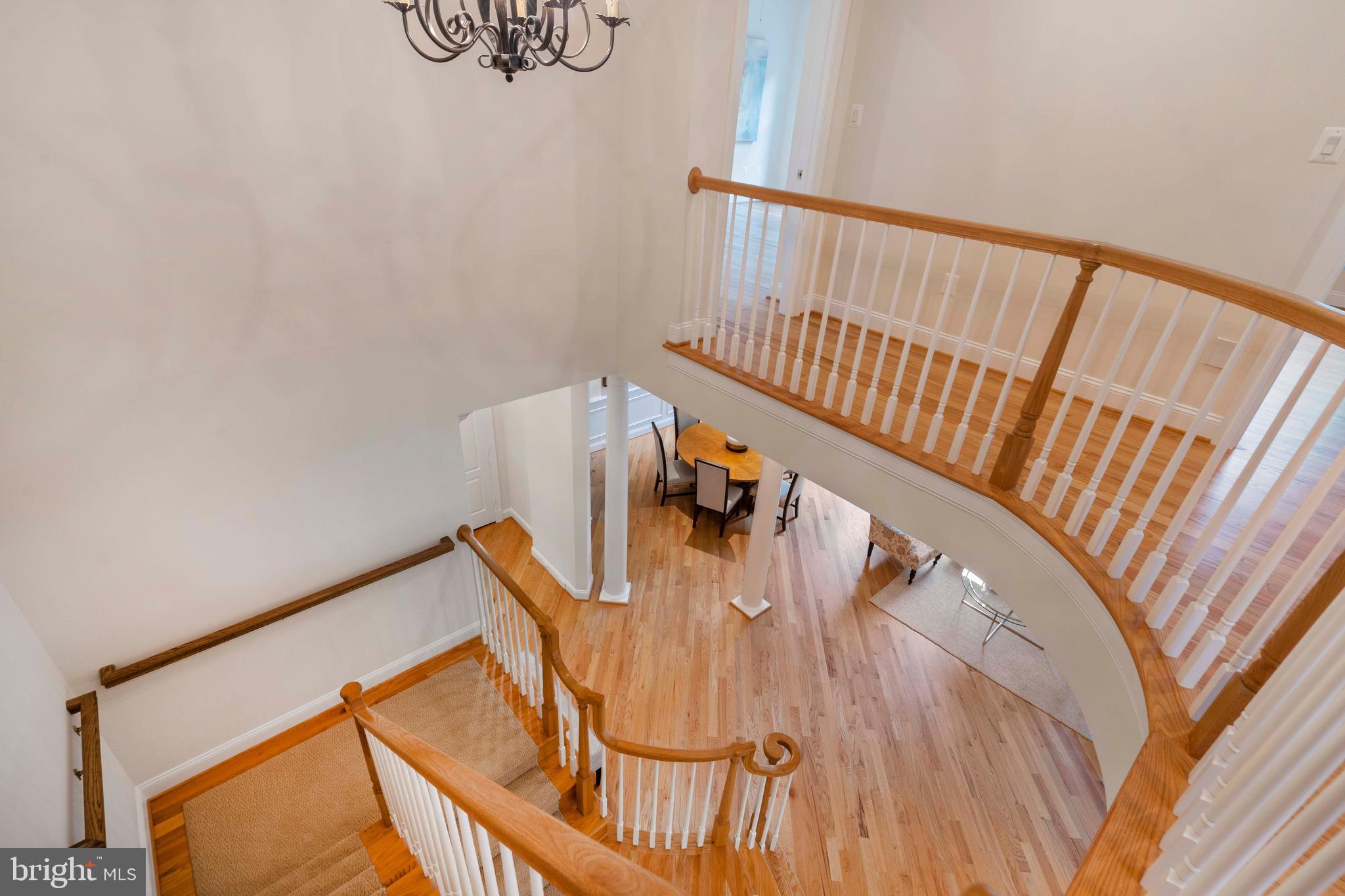 TARA MANOR - Residential