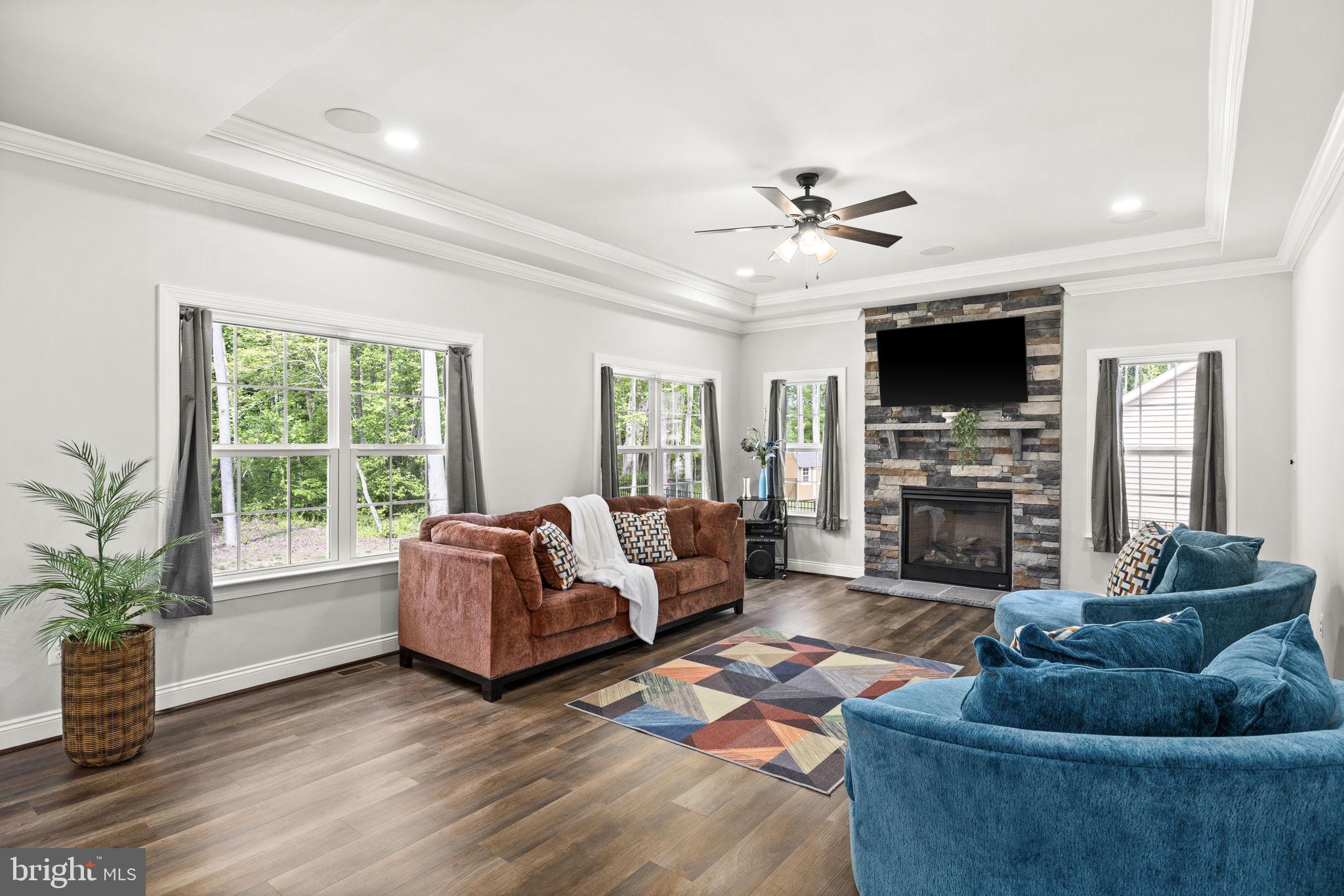OAKWOOD ESTATES - Residential