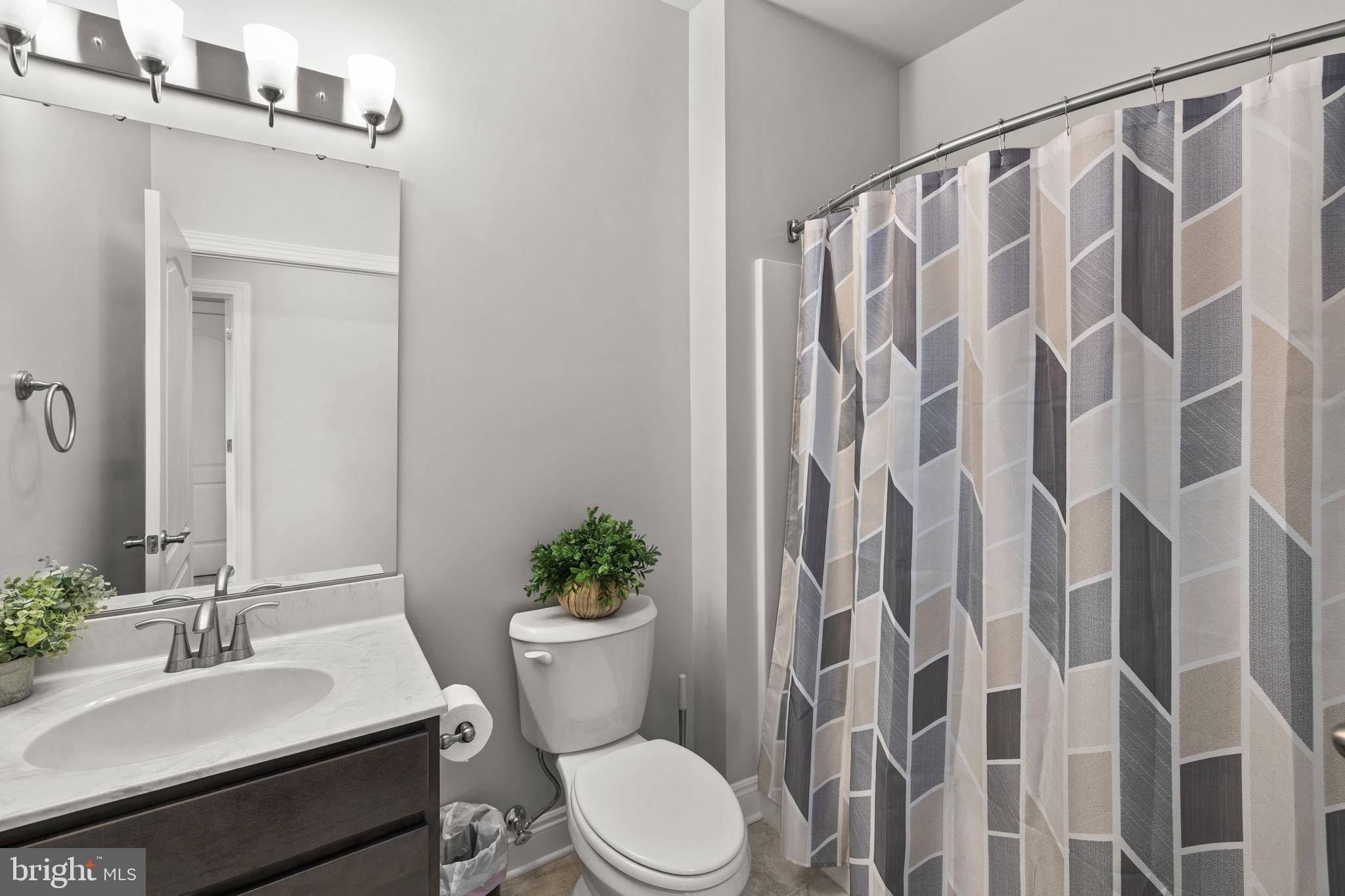 OAKWOOD ESTATES - Residential