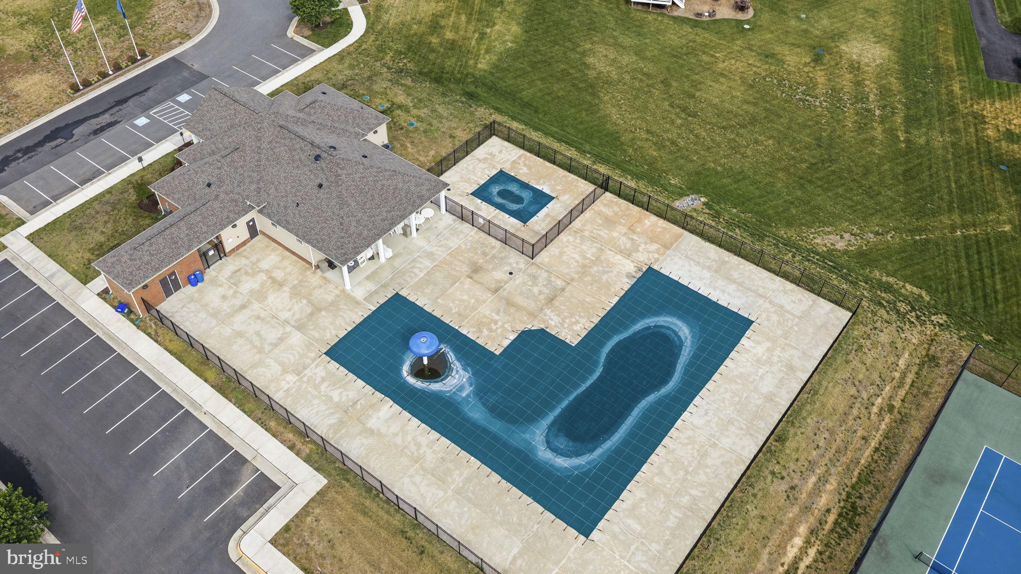 OAKWOOD ESTATES - Residential