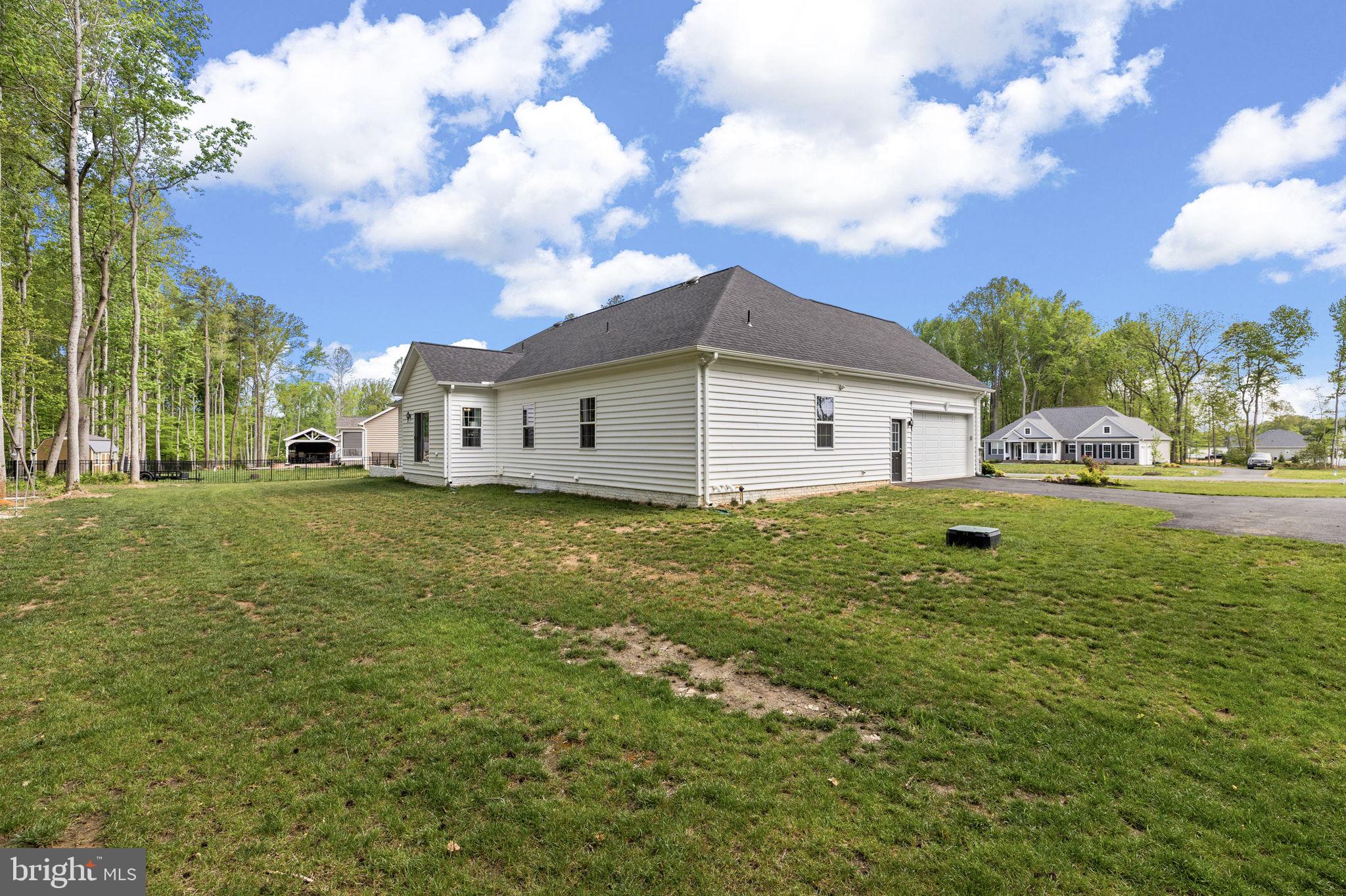 OAKWOOD ESTATES - Residential