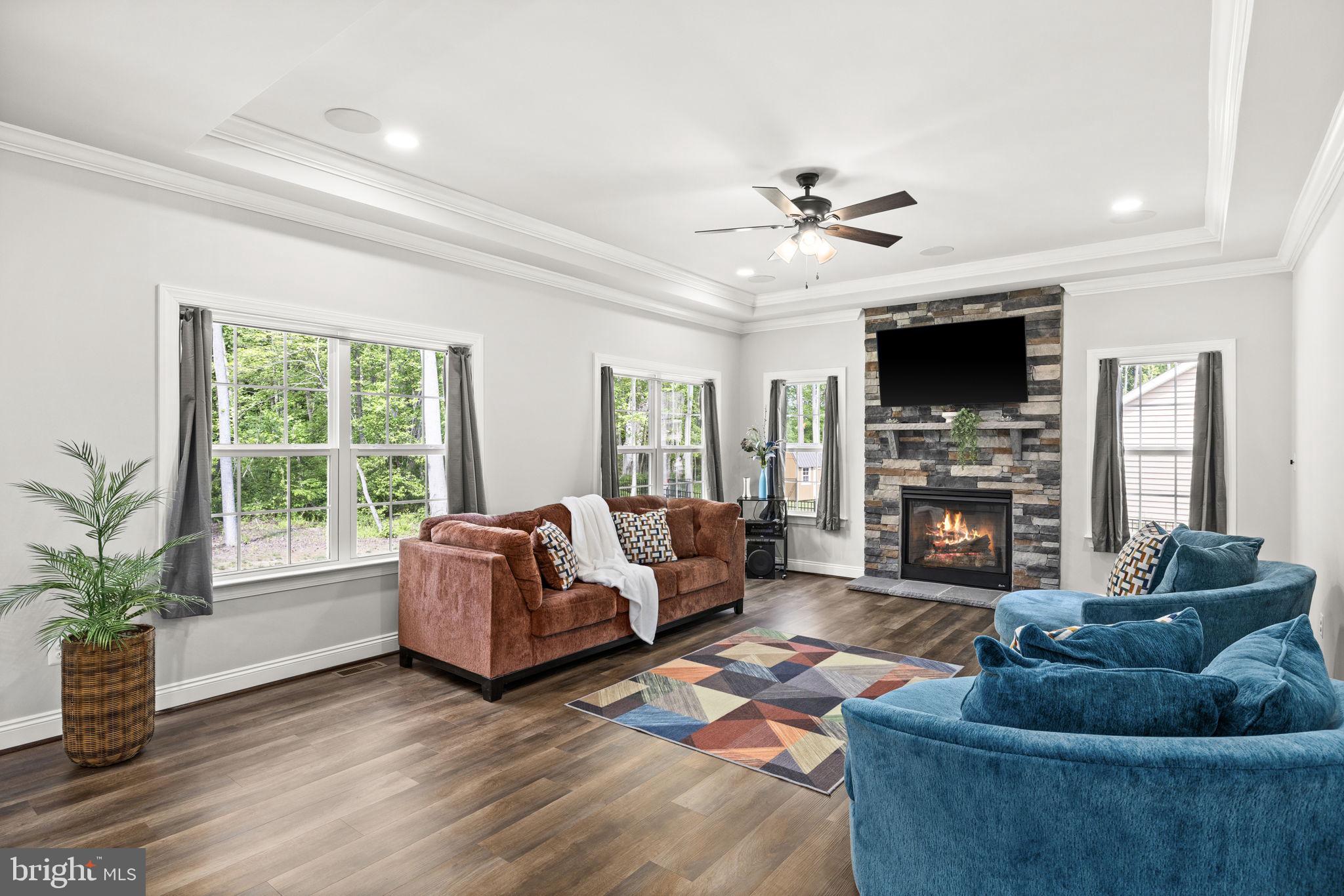 OAKWOOD ESTATES - Residential