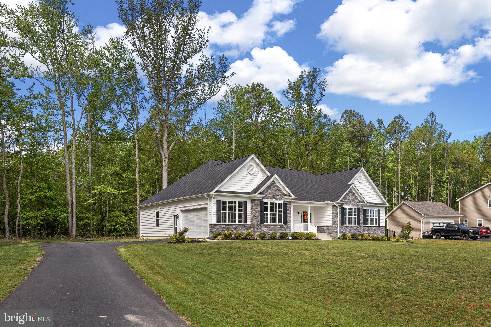 OAKWOOD ESTATES - Residential