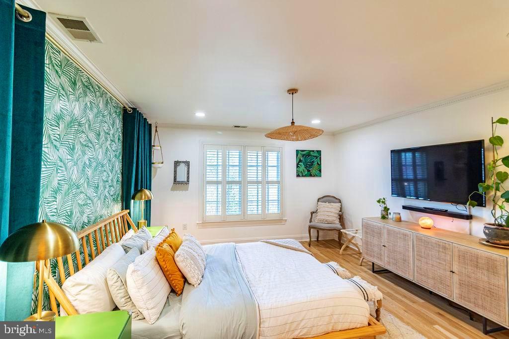 LAKE MANASSAS - Residential