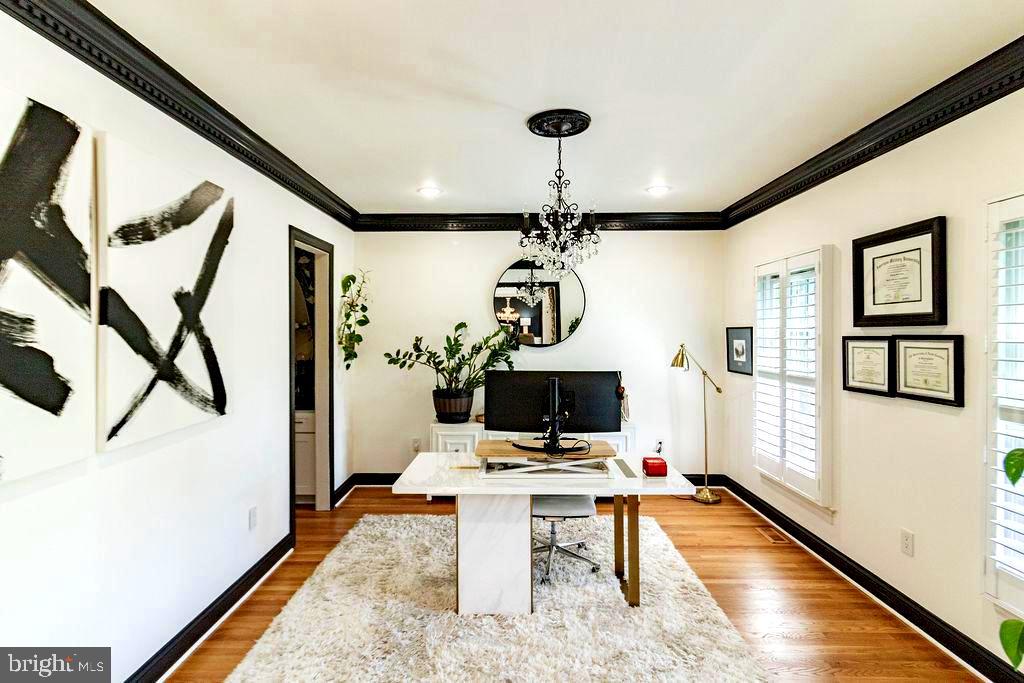LAKE MANASSAS - Residential