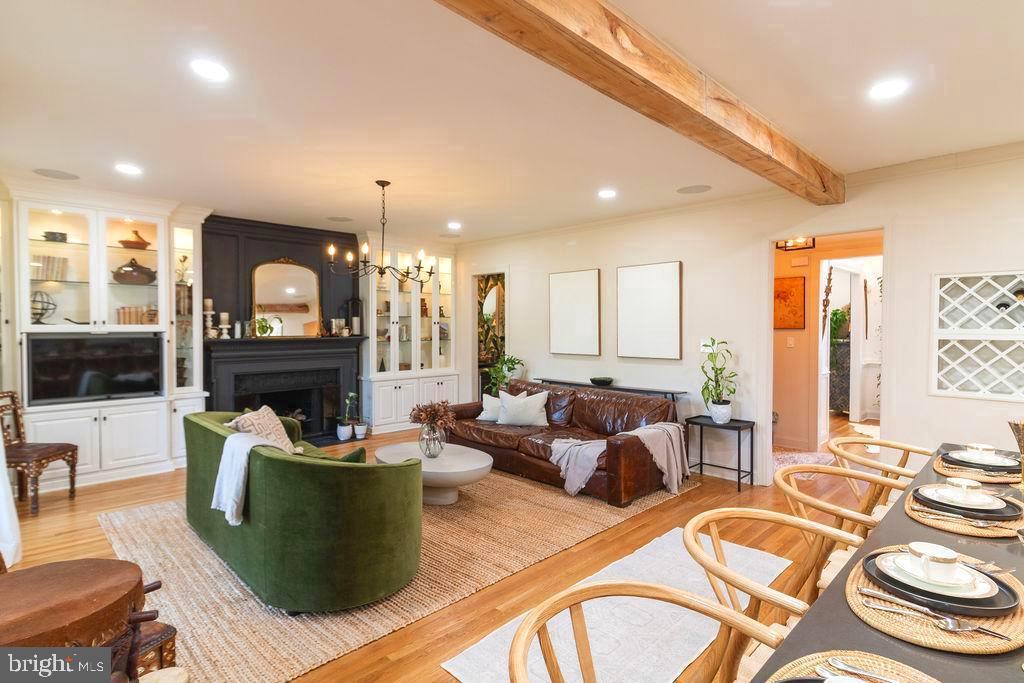 LAKE MANASSAS - Residential