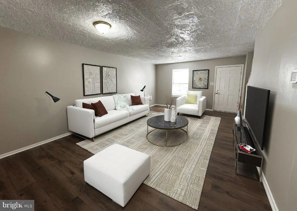 31 HOLCUMB CT. COURT