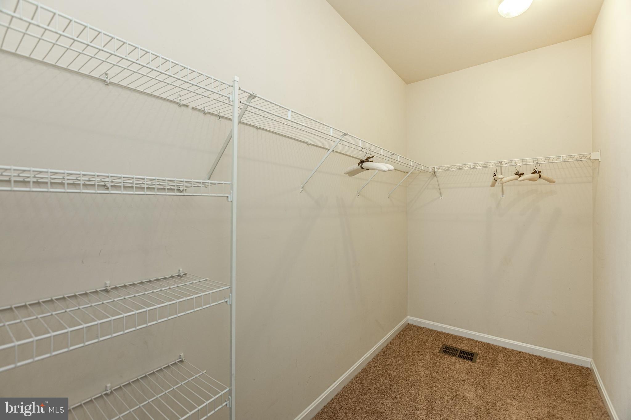 LORTON STATION NORTH CND - Residential