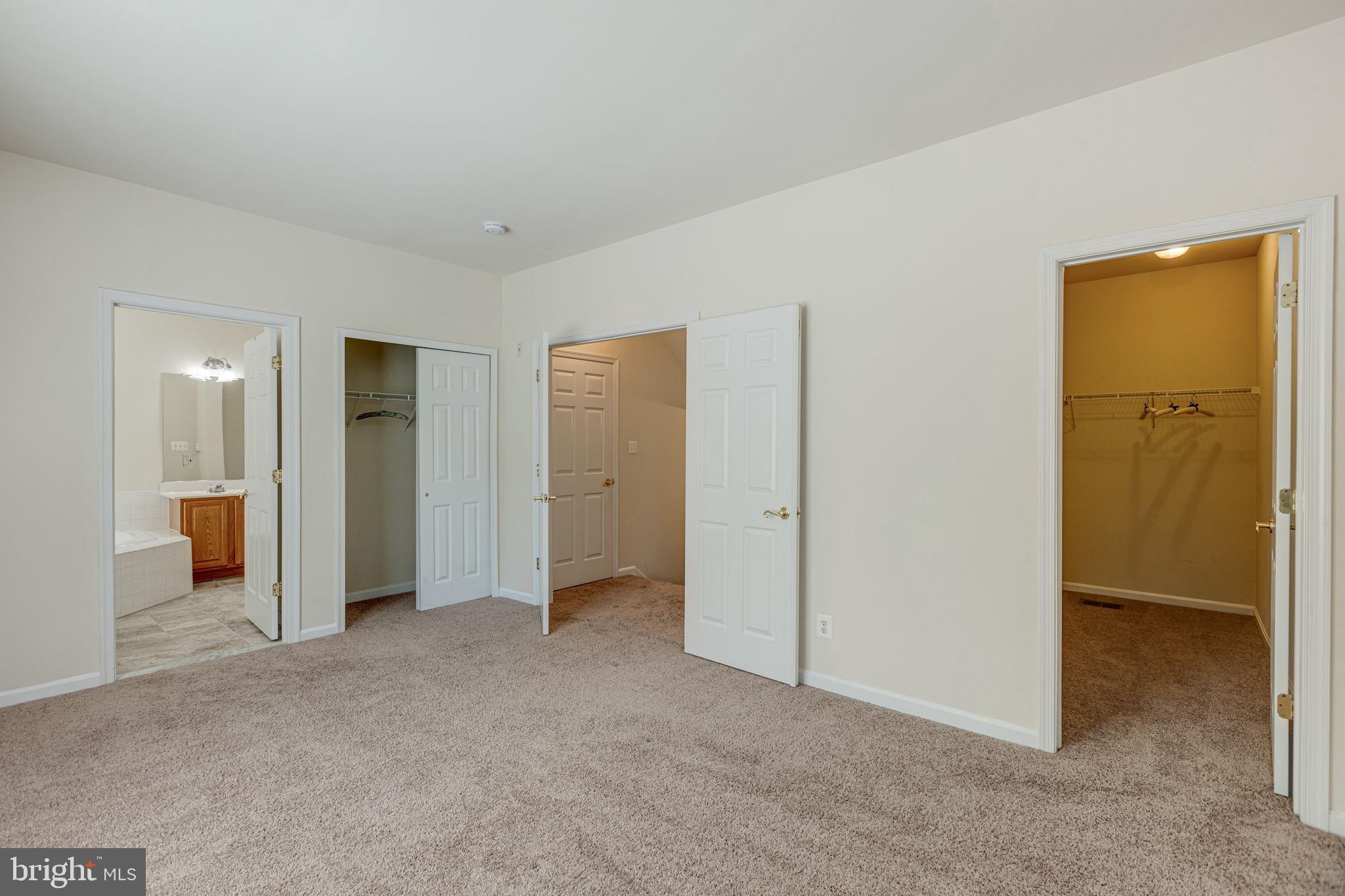 LORTON STATION NORTH CND - Residential