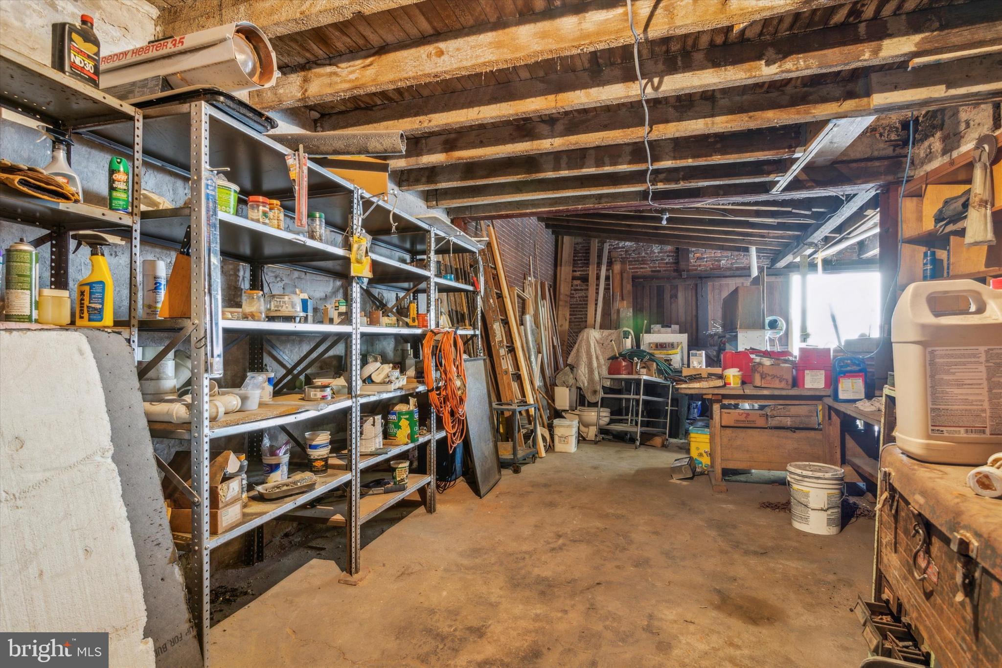 PORT RICHMOND - Residential Income