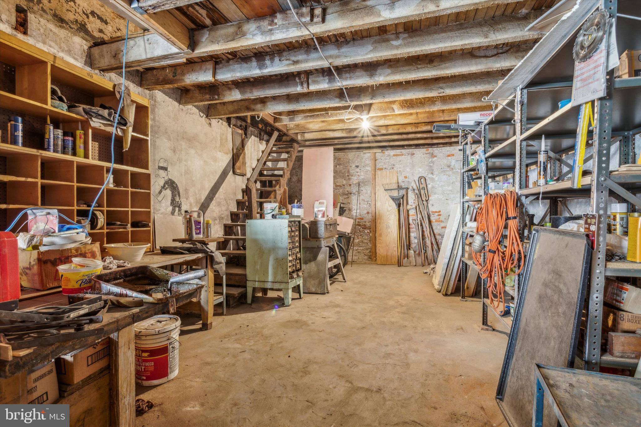PORT RICHMOND - Residential Income