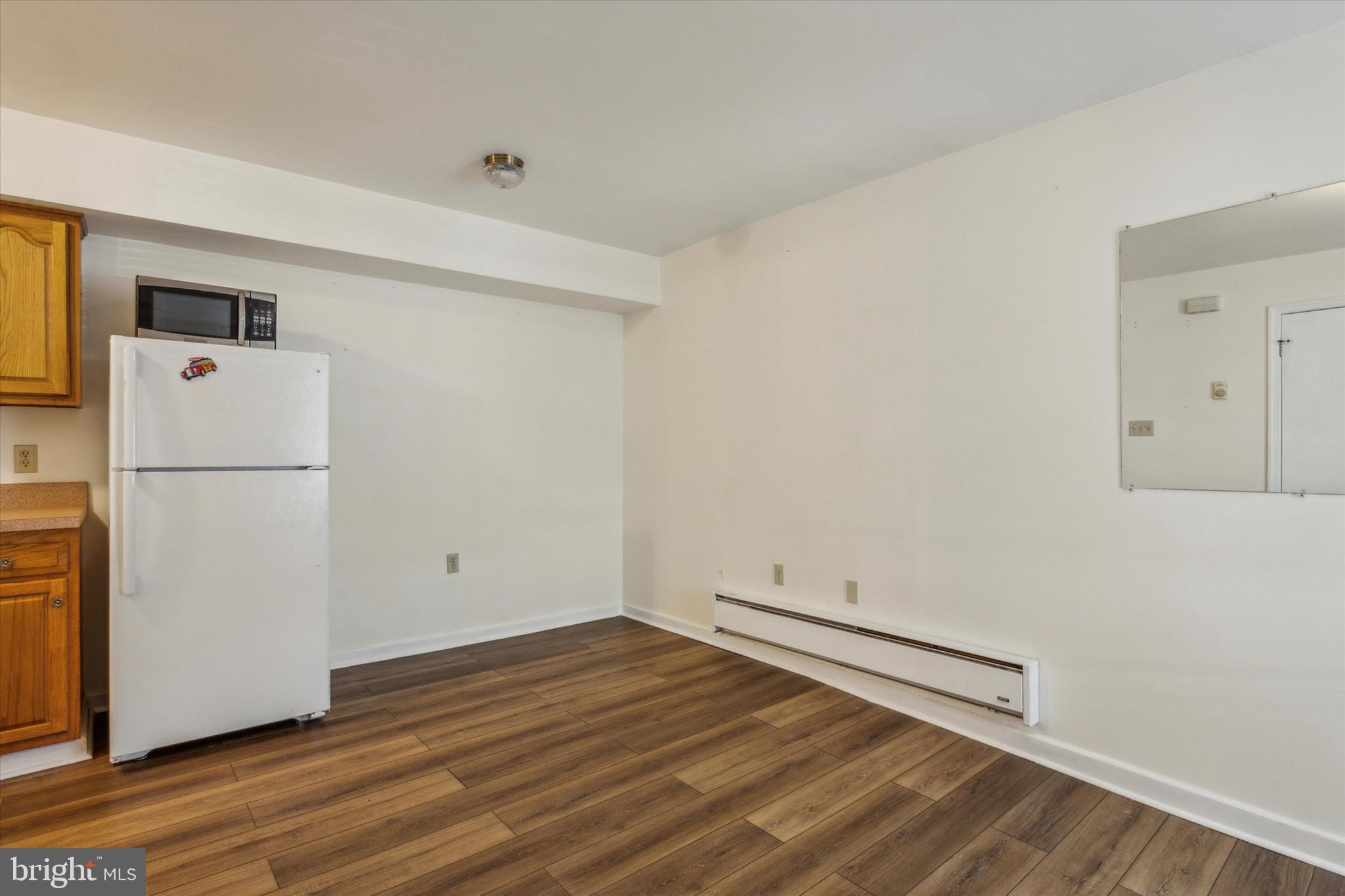 PORT RICHMOND - Residential Income