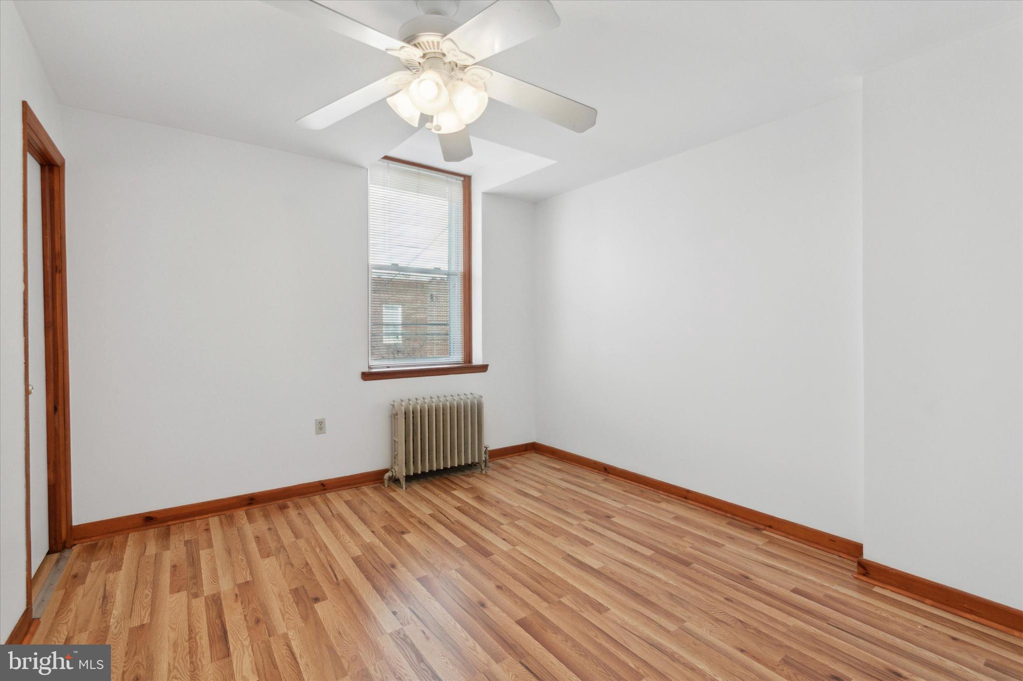PORT RICHMOND - Residential Income