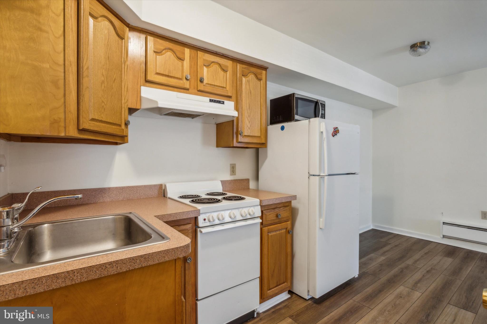 PORT RICHMOND - Residential Income