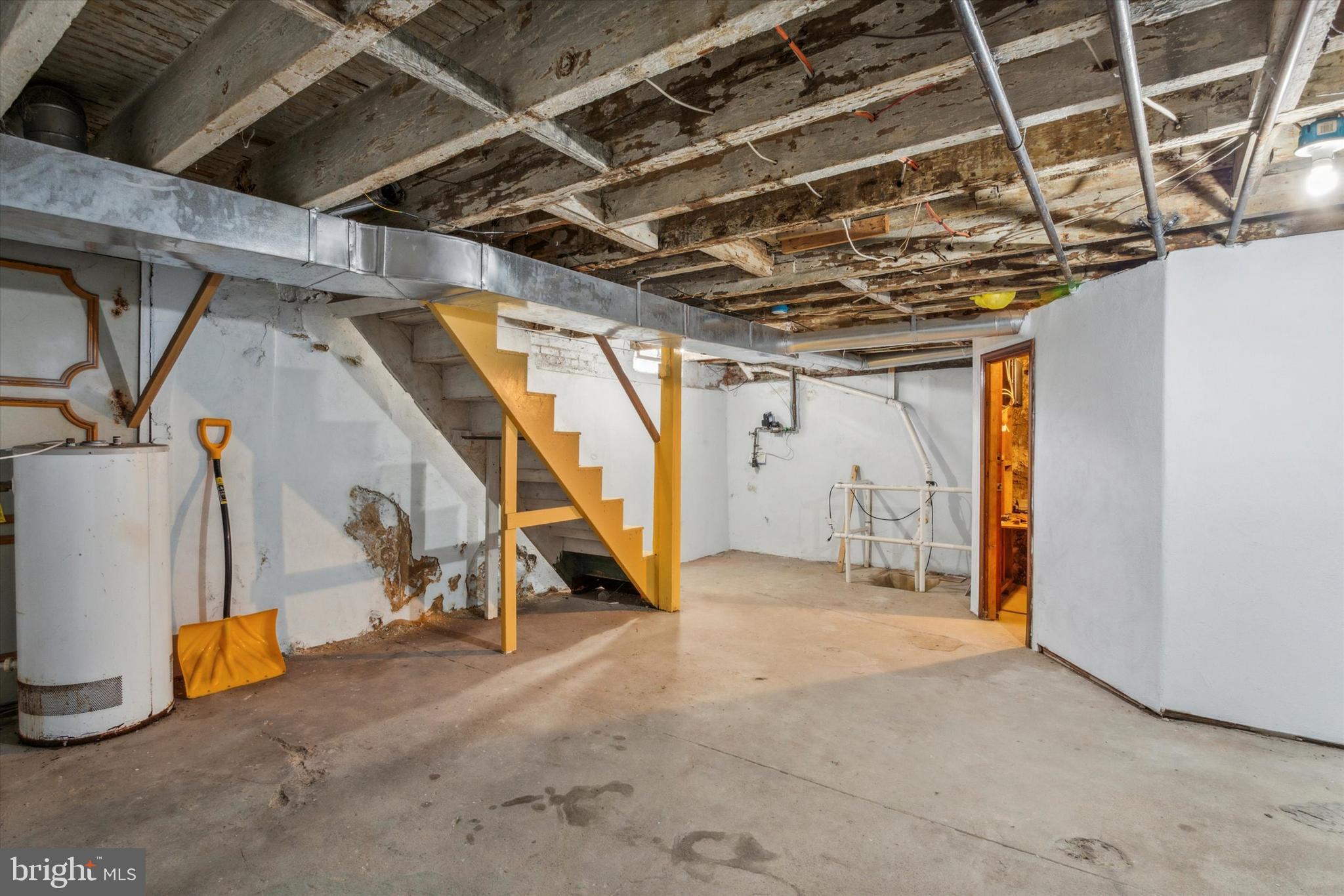 PORT RICHMOND - Residential Income