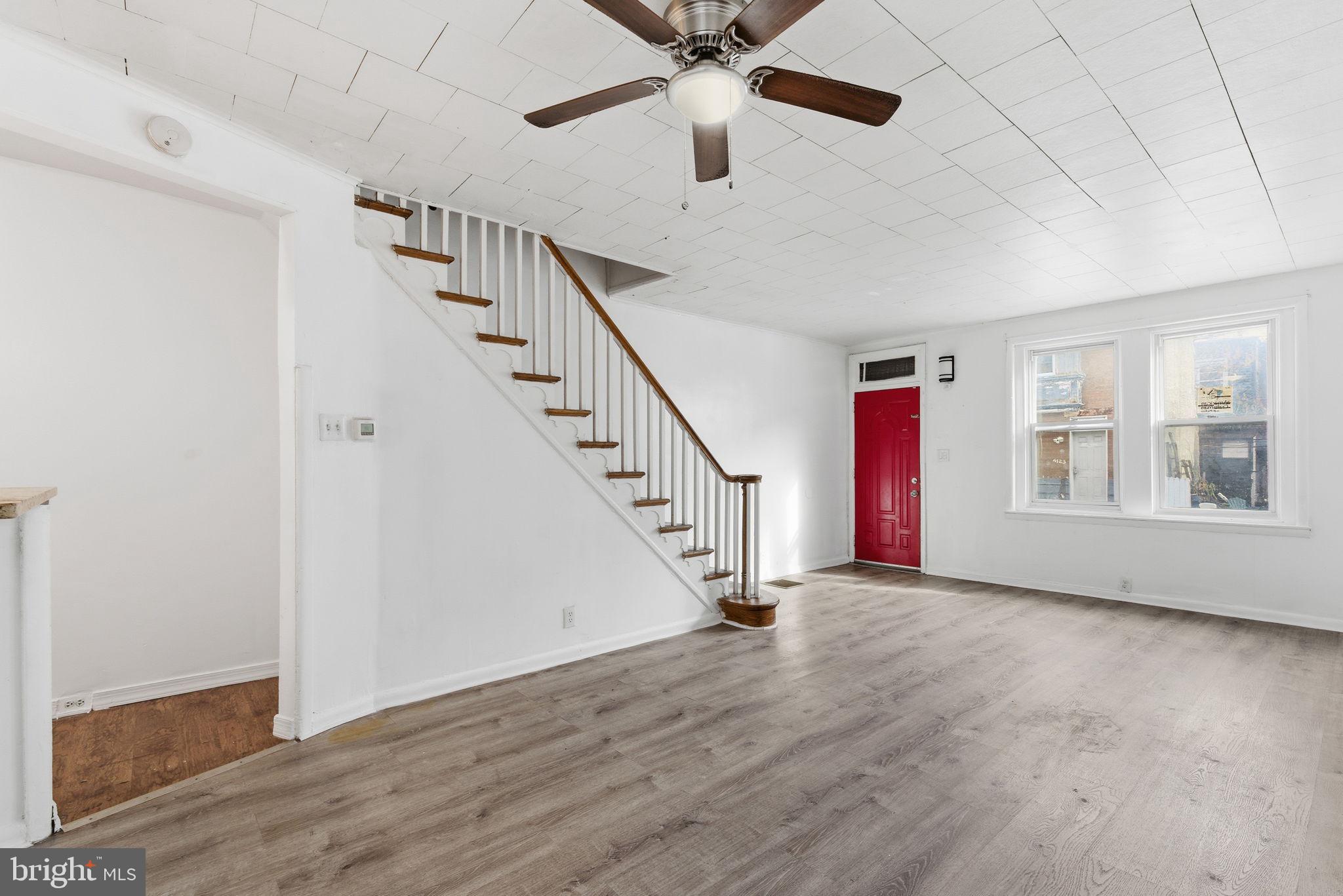 4120 N DARIEN STREET