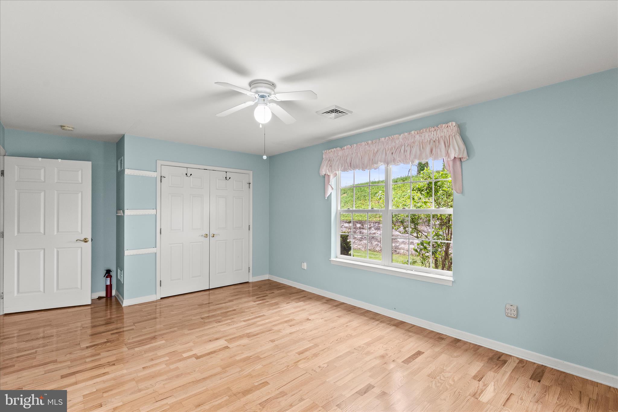EQUINE MEADOWS - Residential