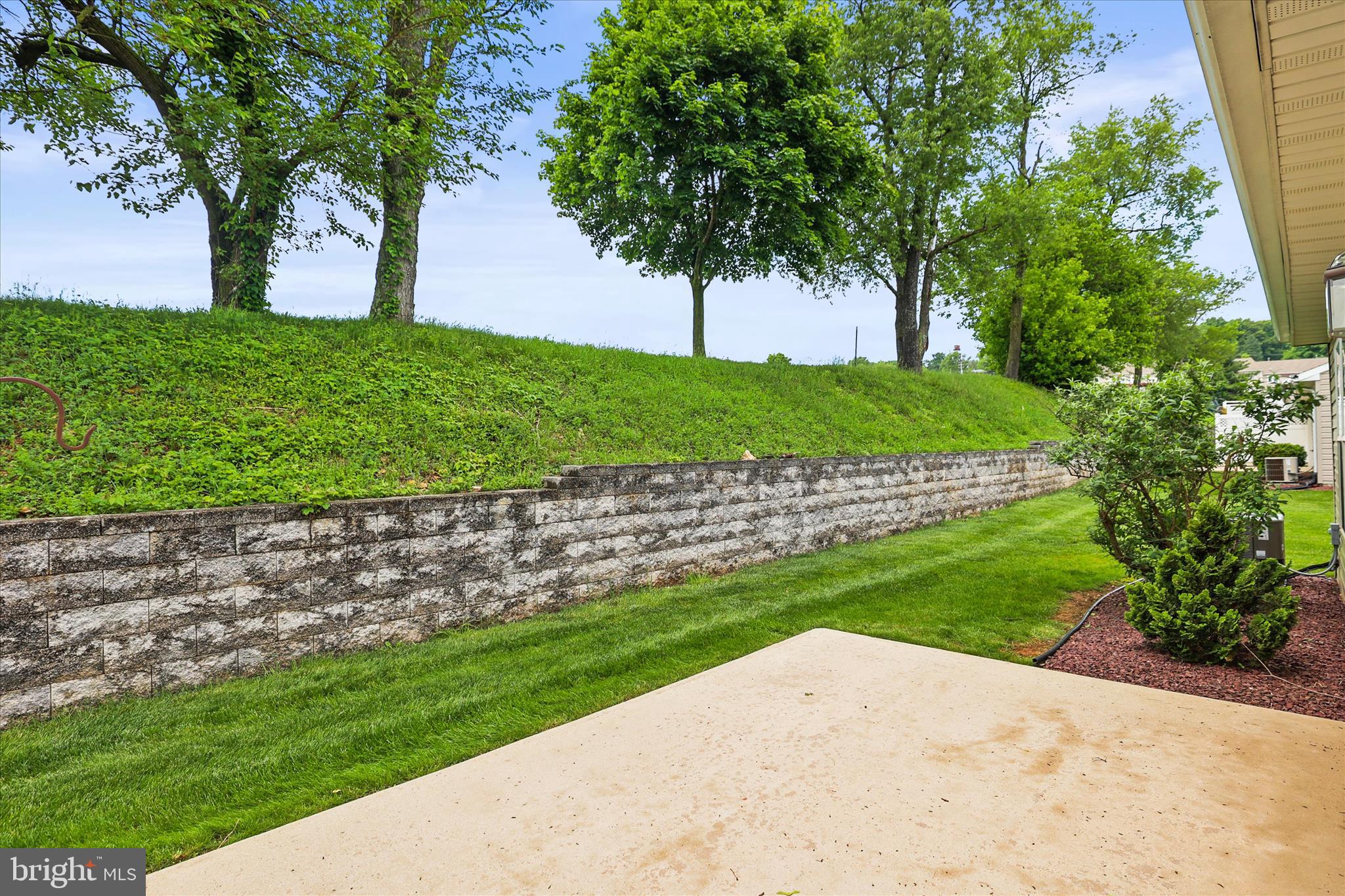 EQUINE MEADOWS - Residential