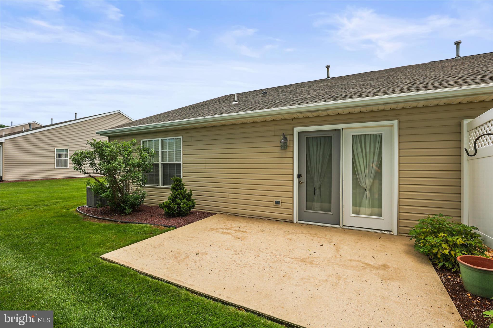 EQUINE MEADOWS - Residential
