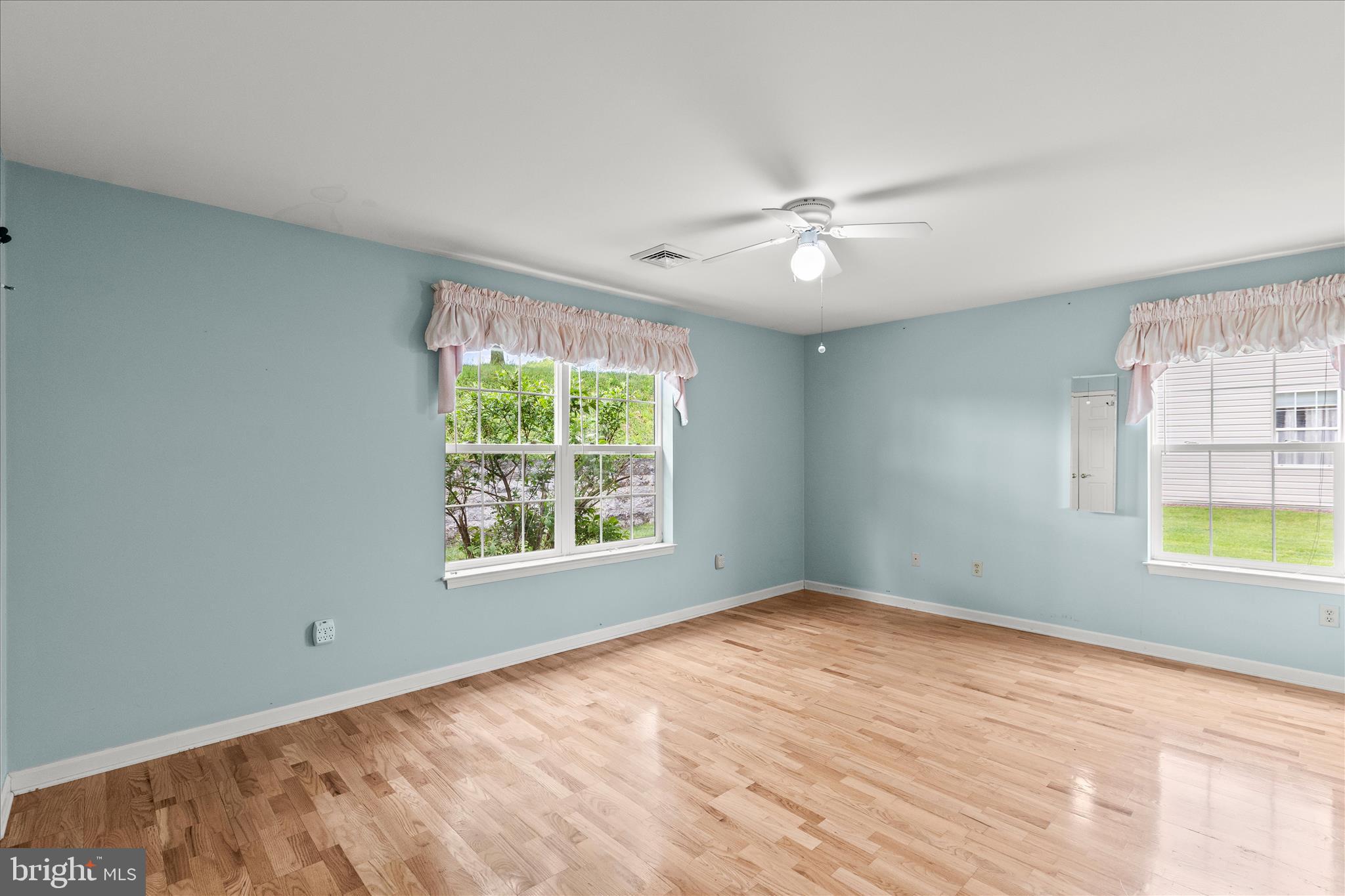 EQUINE MEADOWS - Residential