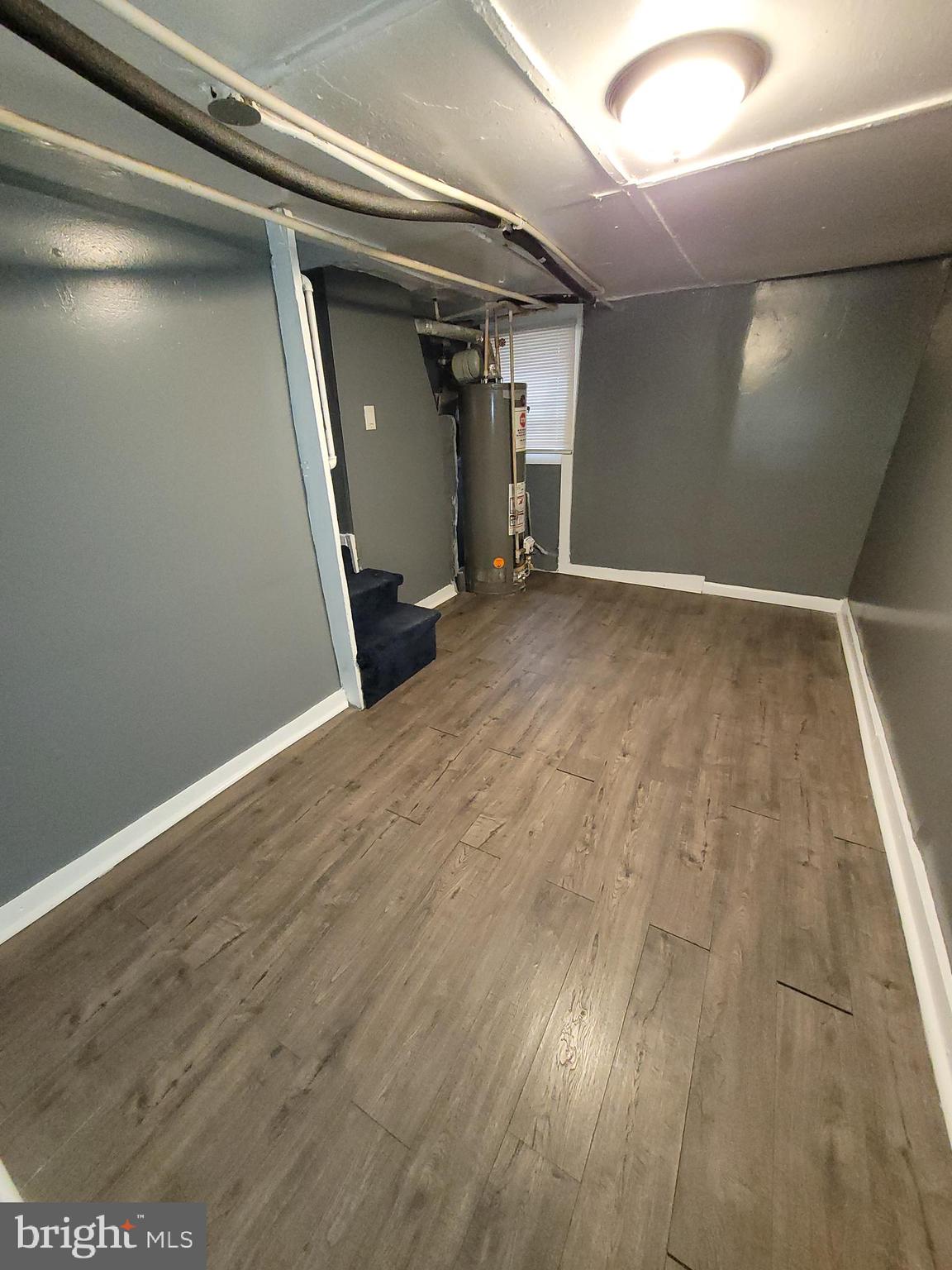 WASHINGTON VILLAGE - Residential Lease