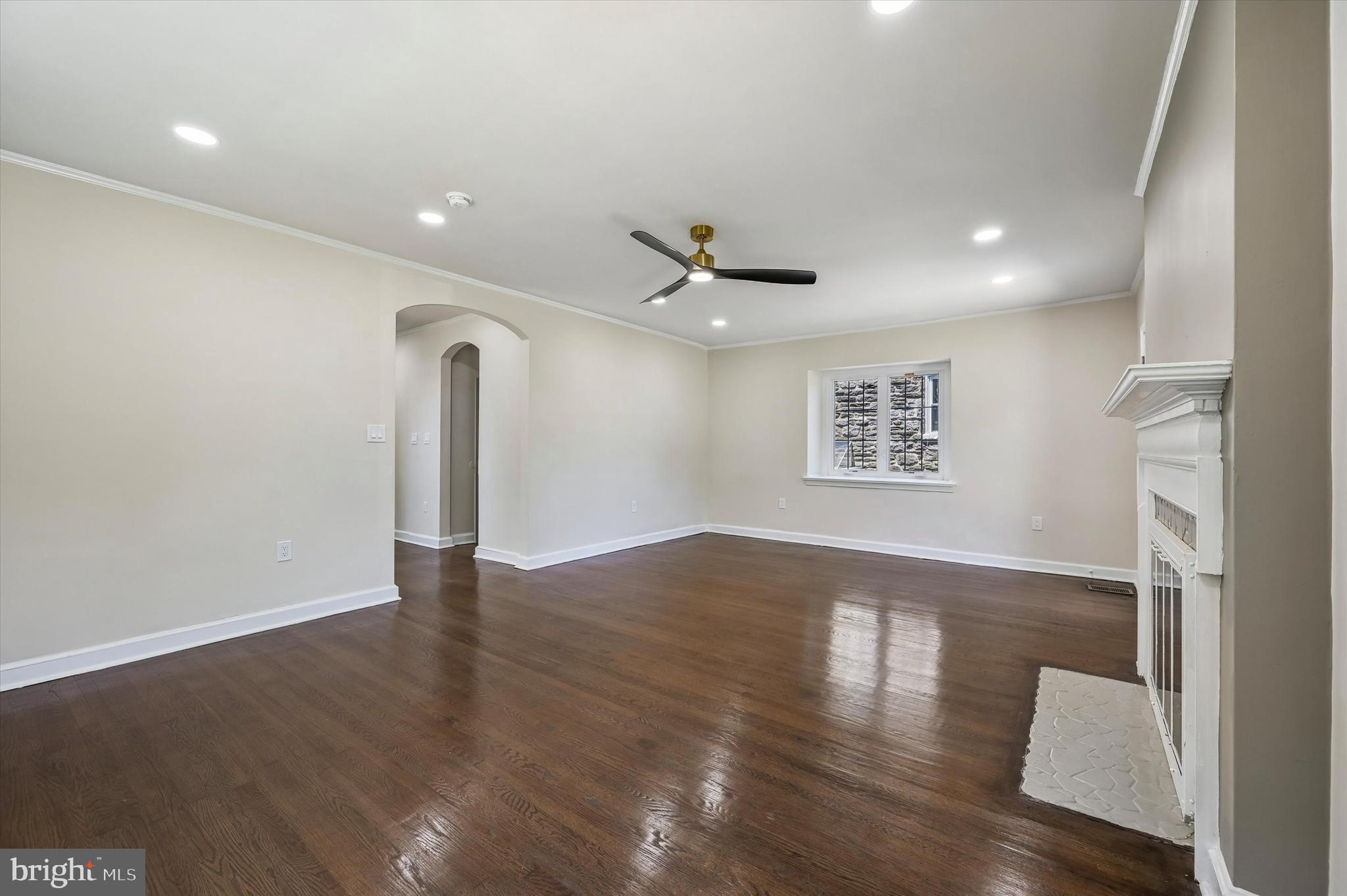 2404 GOLF ROAD