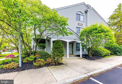 Photo of 101 Gregorys Way, VOORHEES, NJ 08043 (MLS # NJCD2108642)