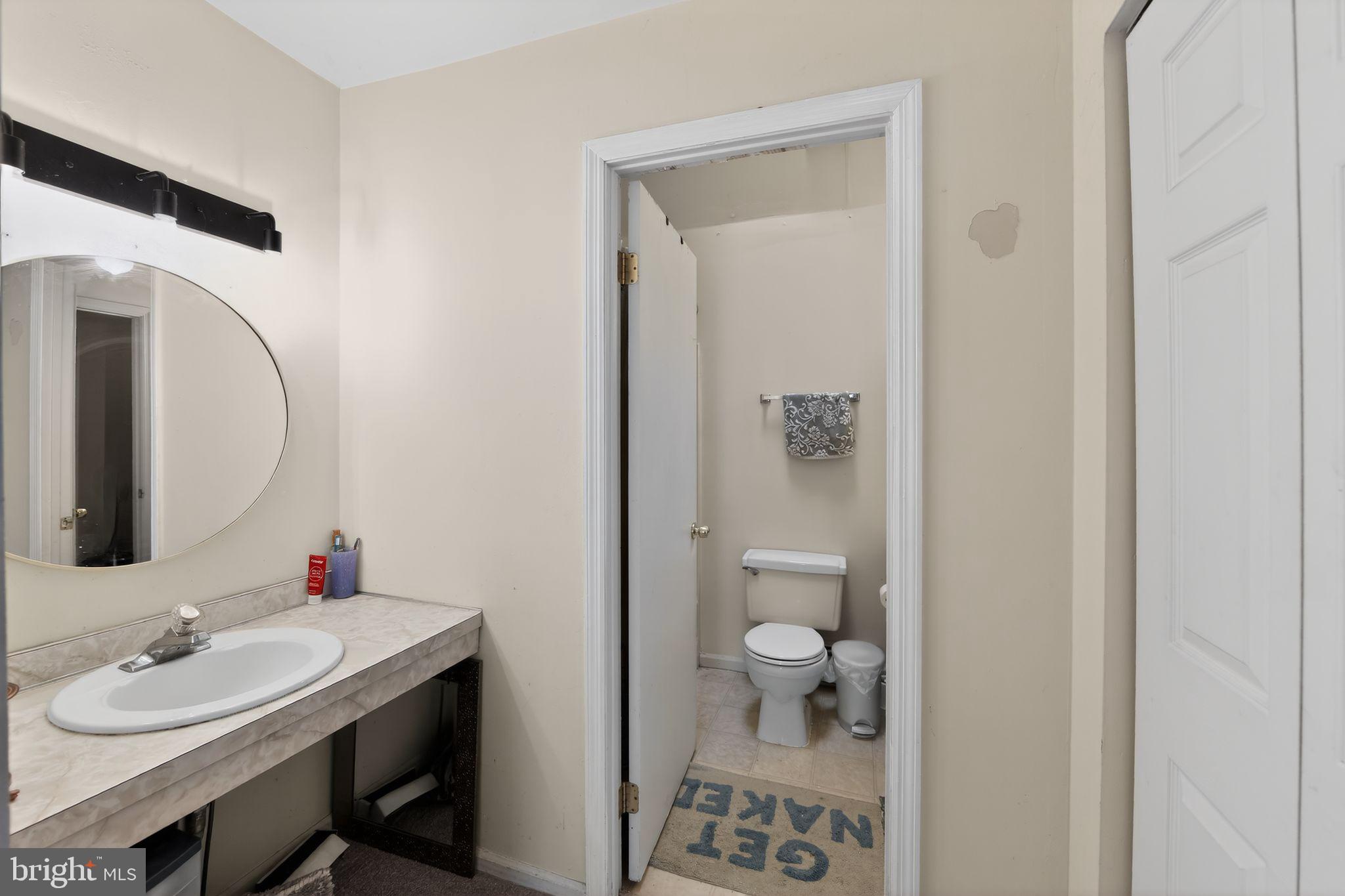 WALNUT RIDGE ESTS - Residential