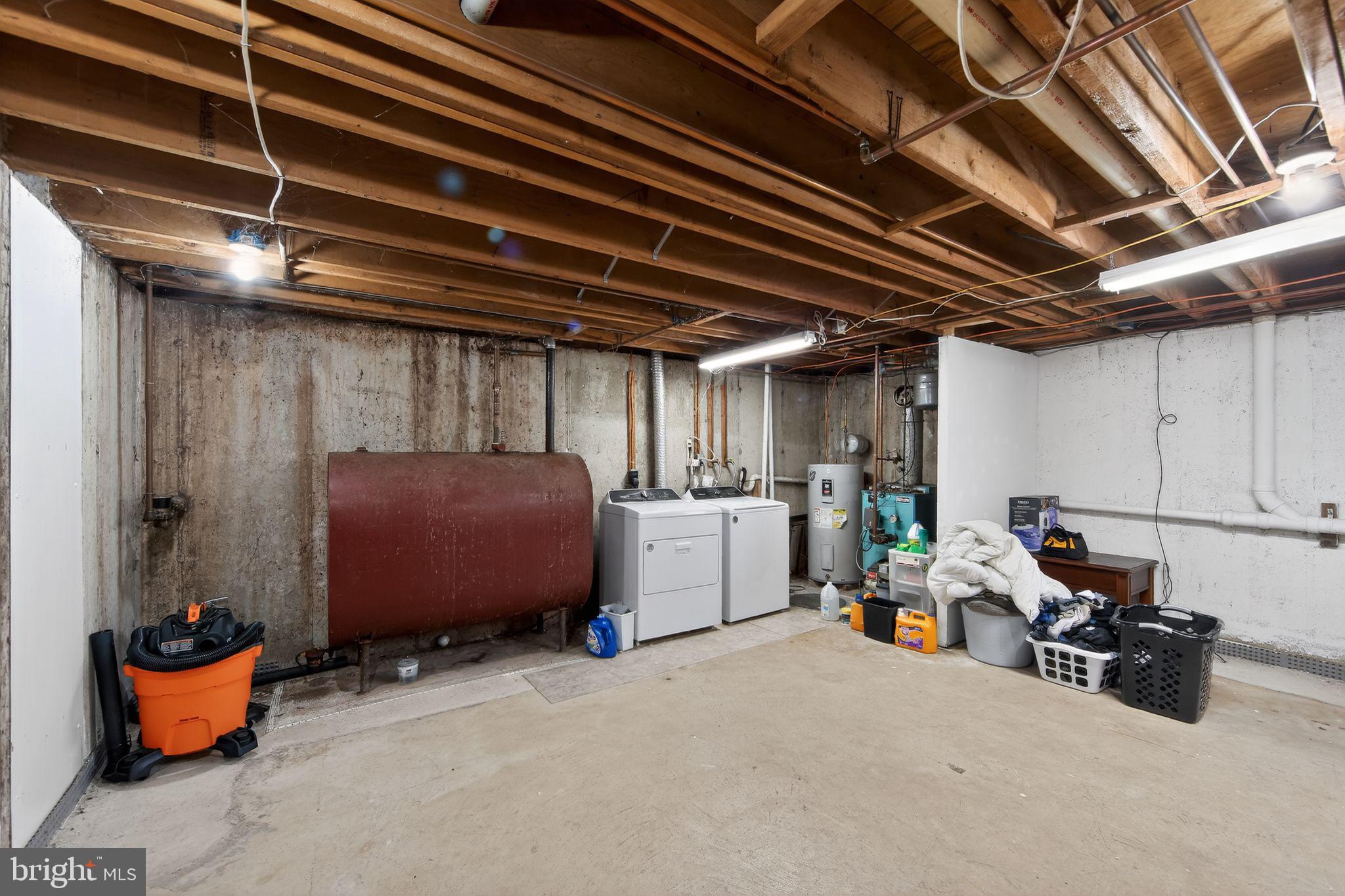 WALNUT RIDGE ESTS - Residential