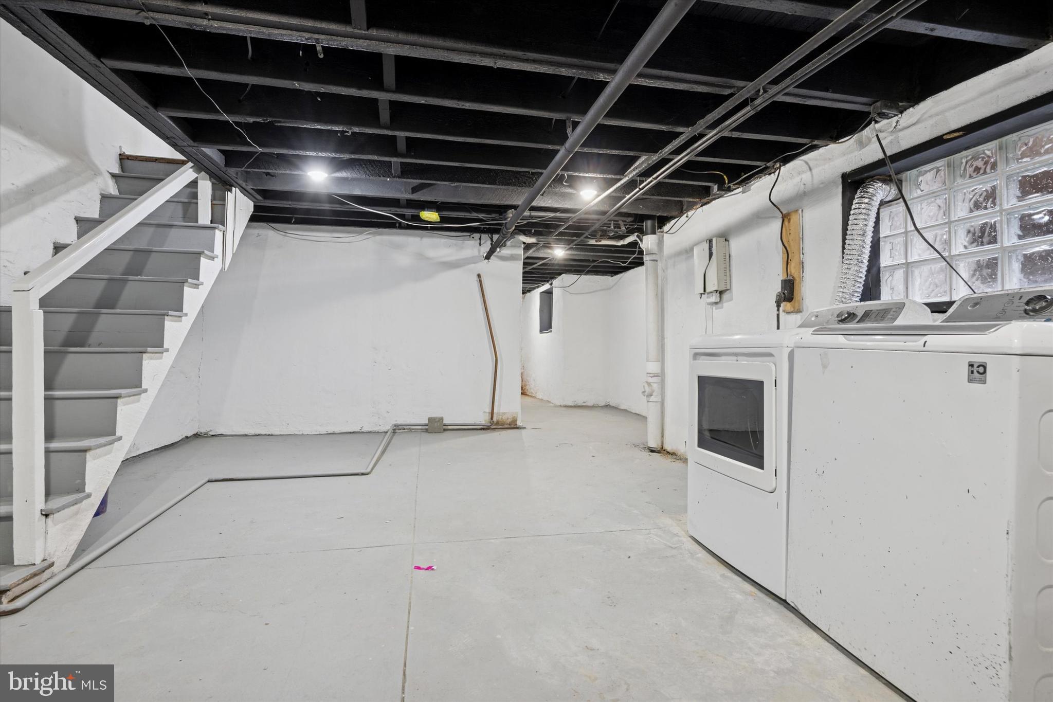 OVERBROOK - Residential