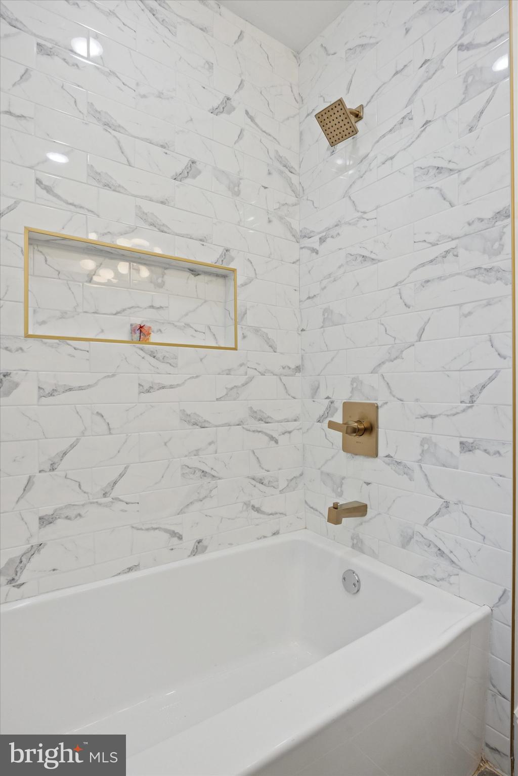 OVERBROOK - Residential