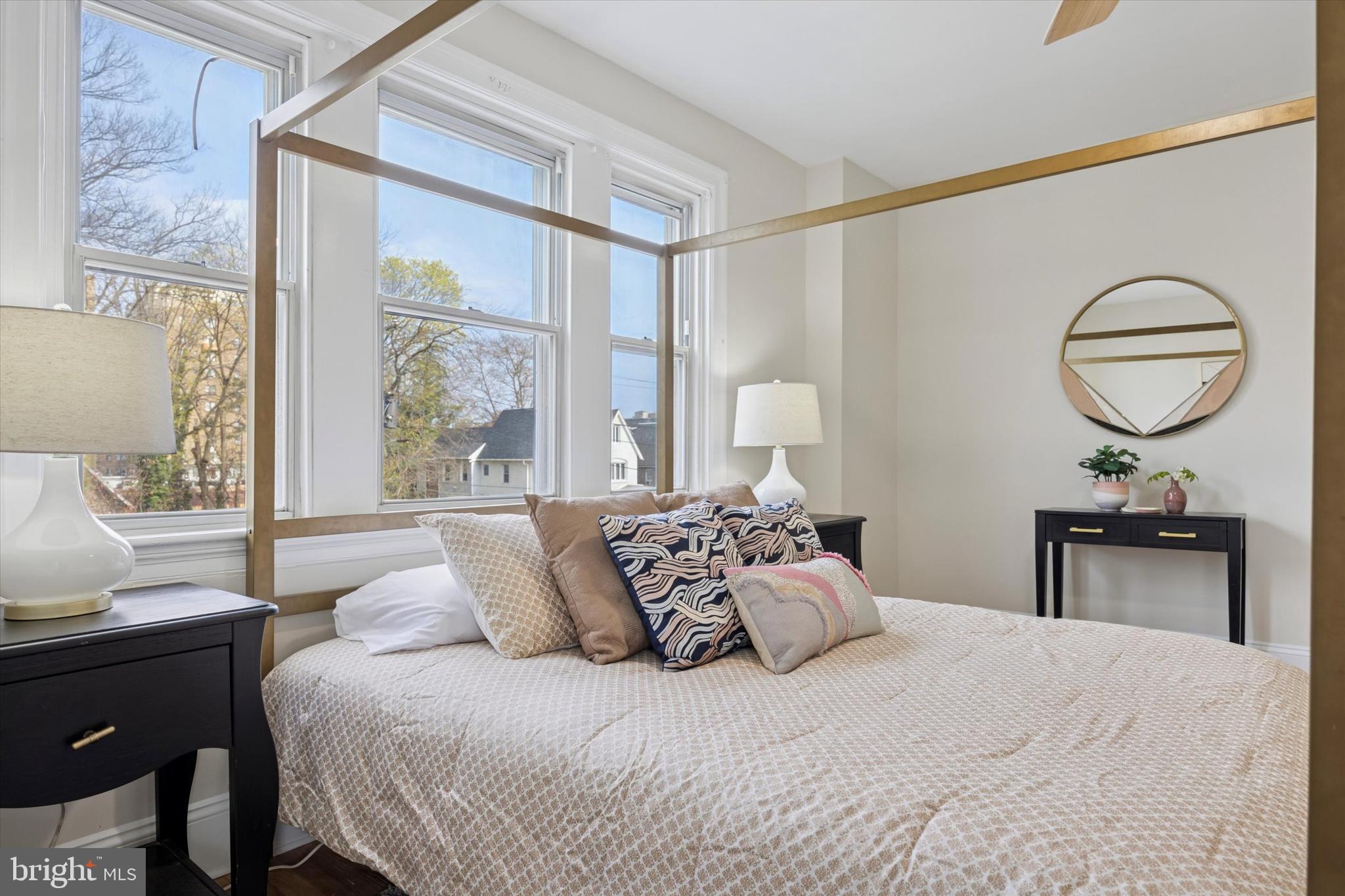 OVERBROOK - Residential