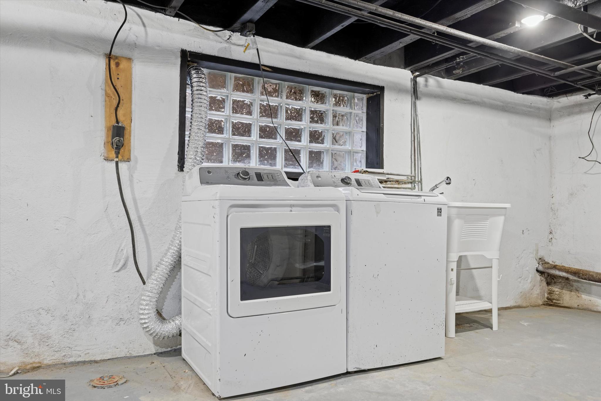 OVERBROOK - Residential