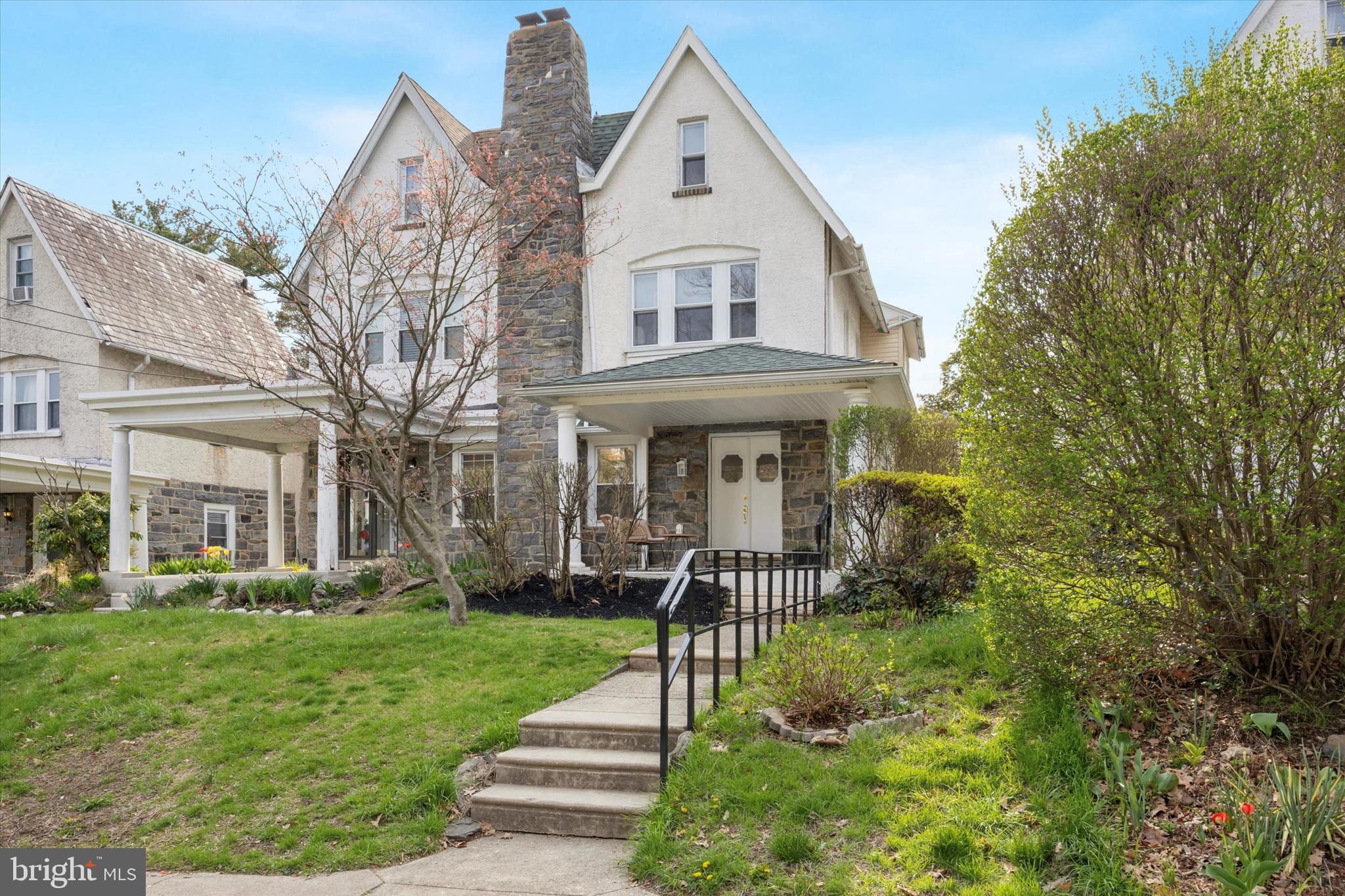 OVERBROOK - Residential