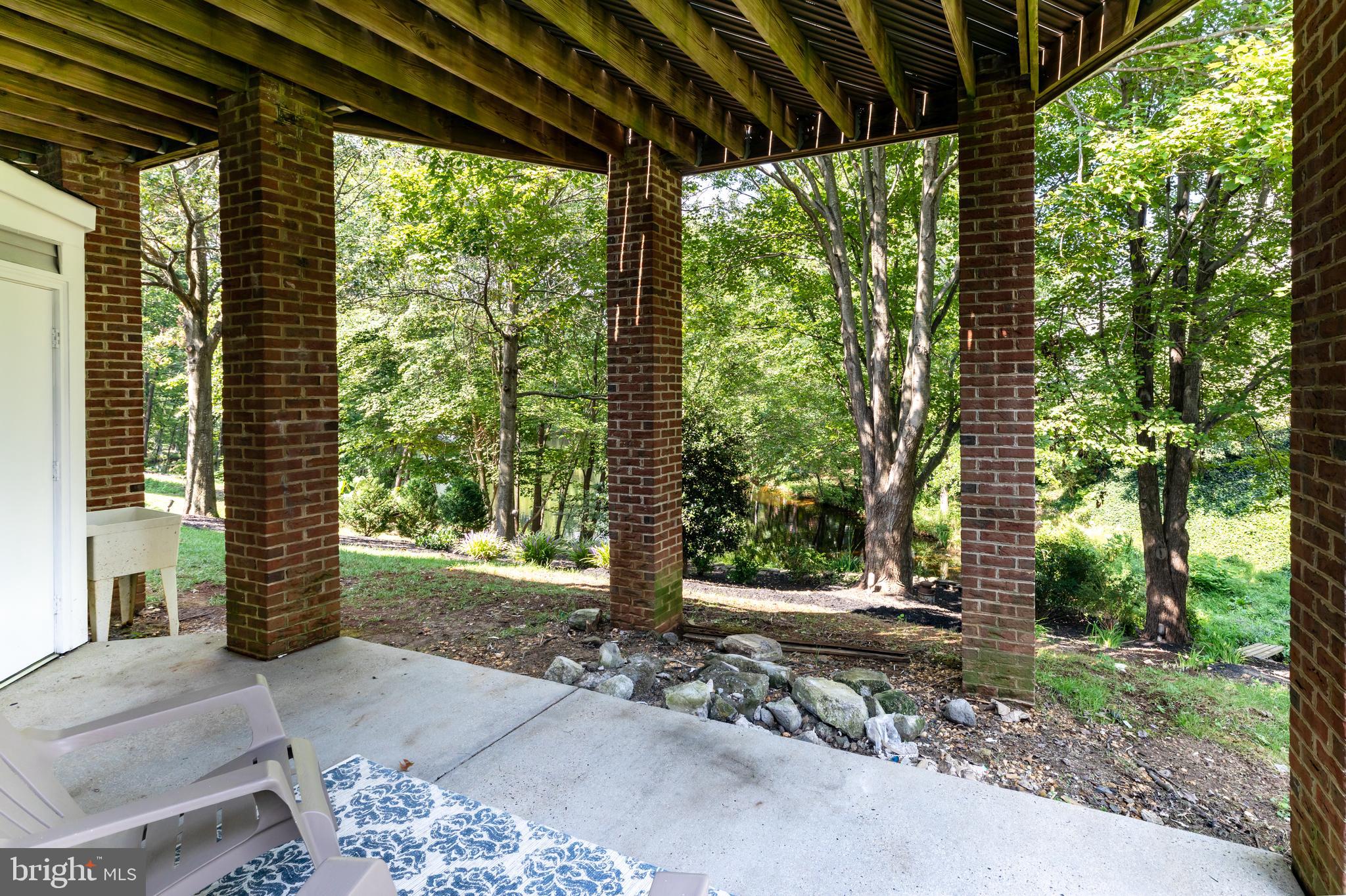 WOODLAND LAKE - Residential