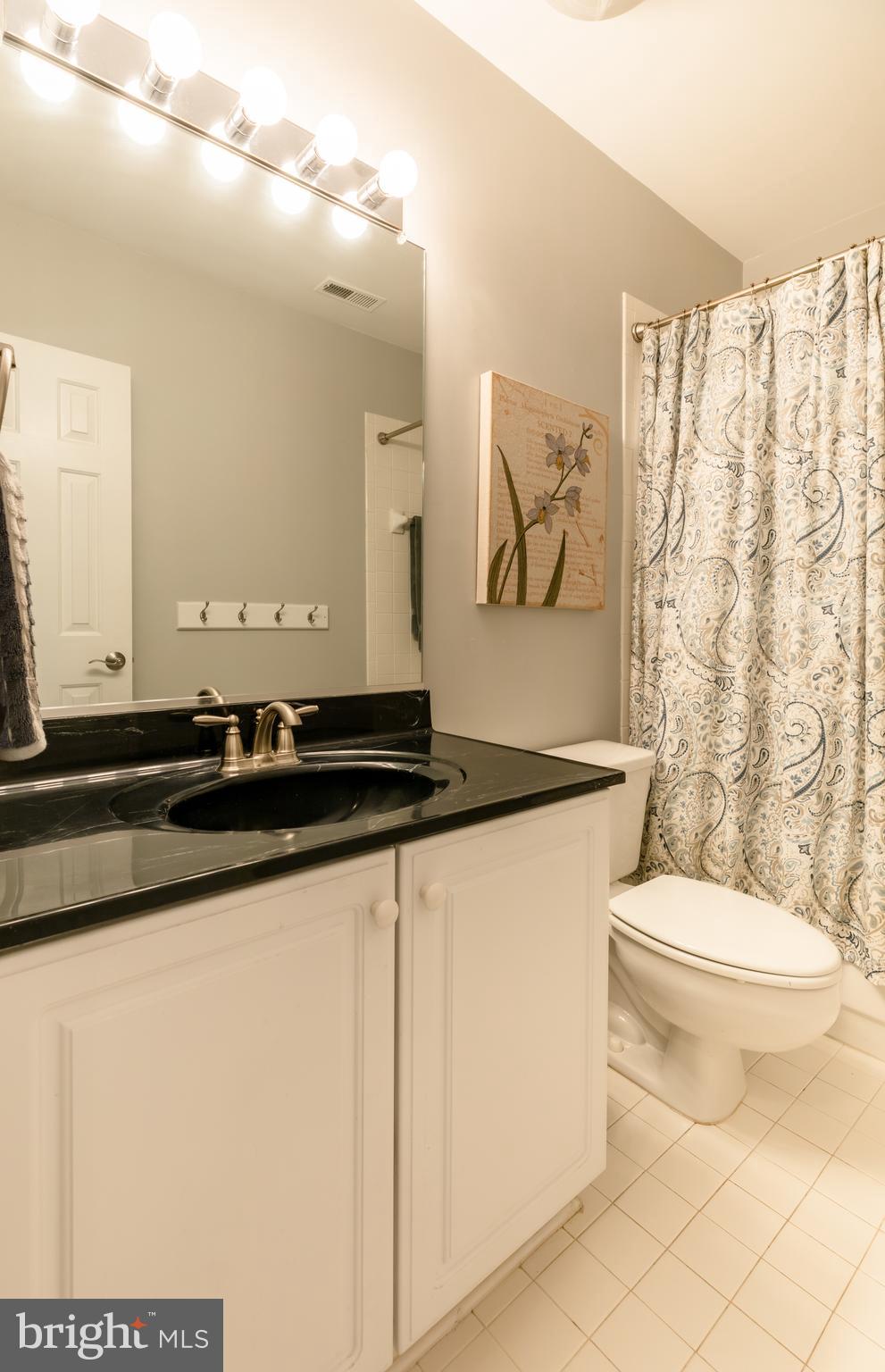 WOODLAND LAKE - Residential