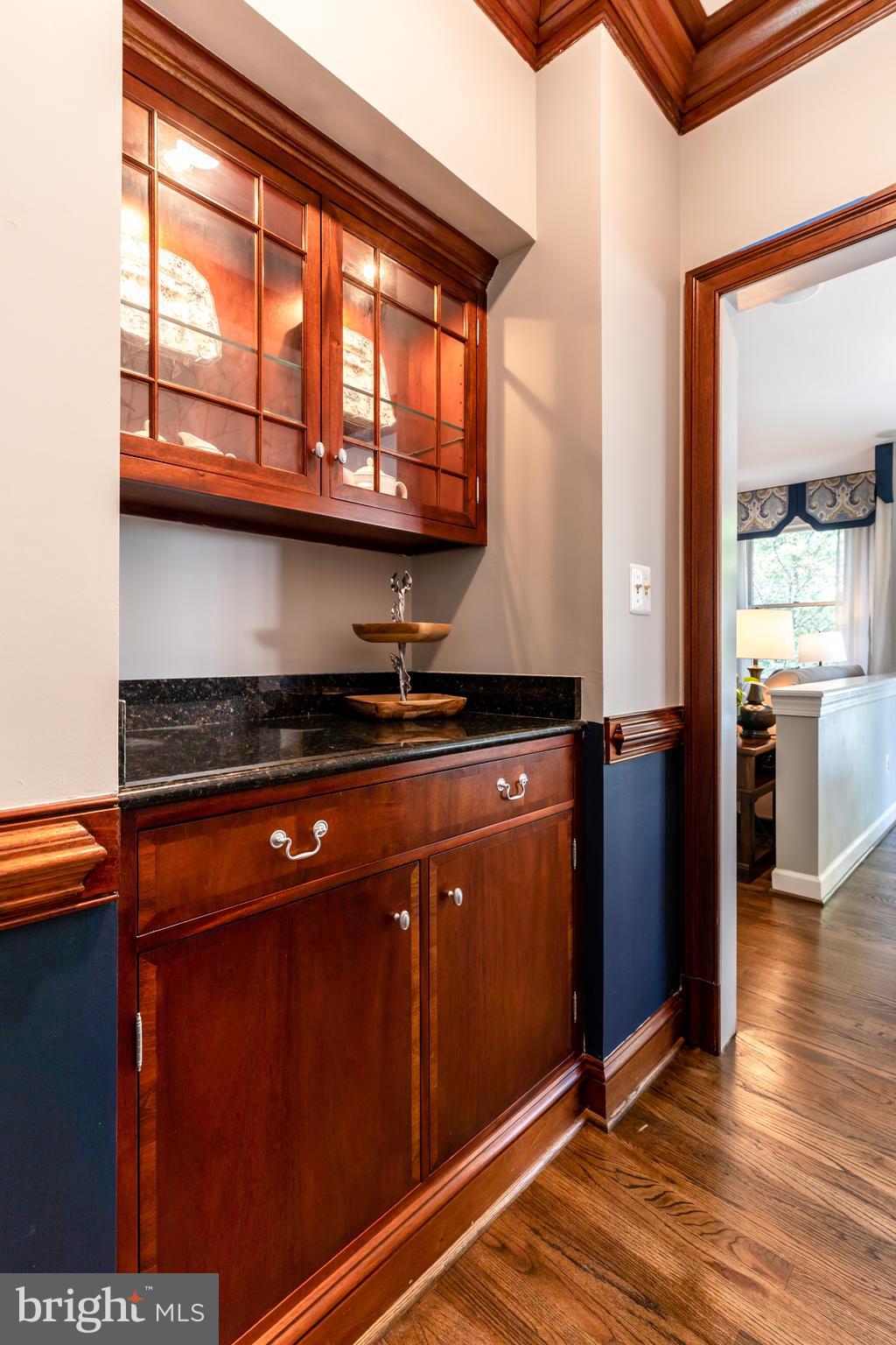 WOODLAND LAKE - Residential