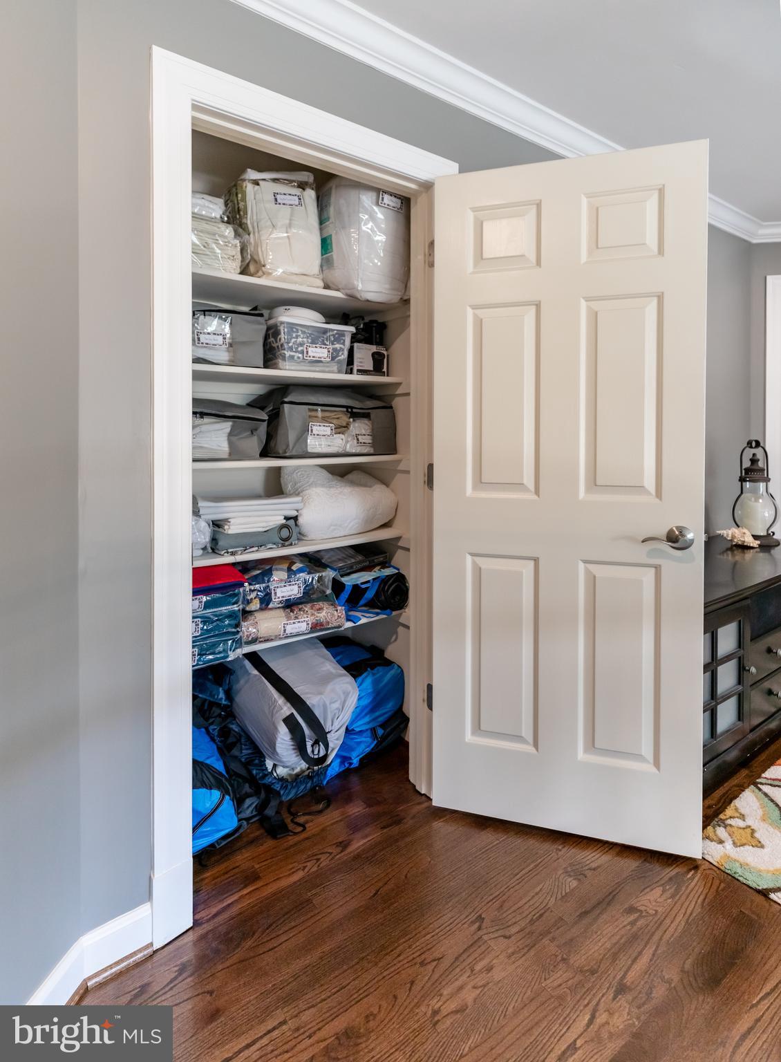 WOODLAND LAKE - Residential