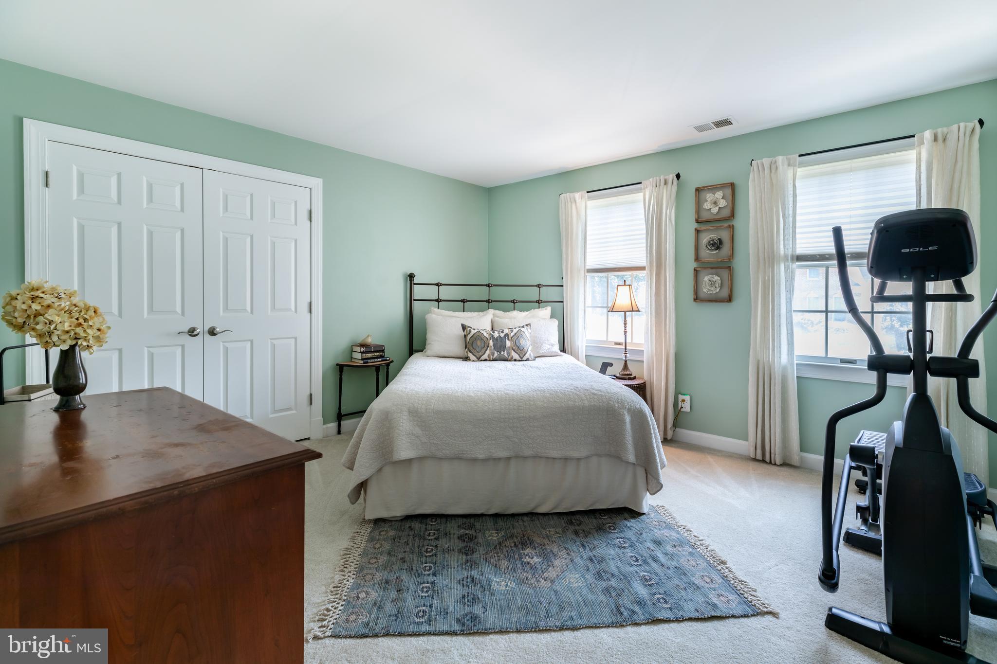 WOODLAND LAKE - Residential