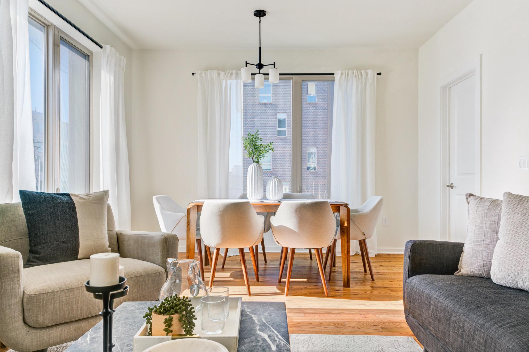 EAST KENSINGTON - Residential